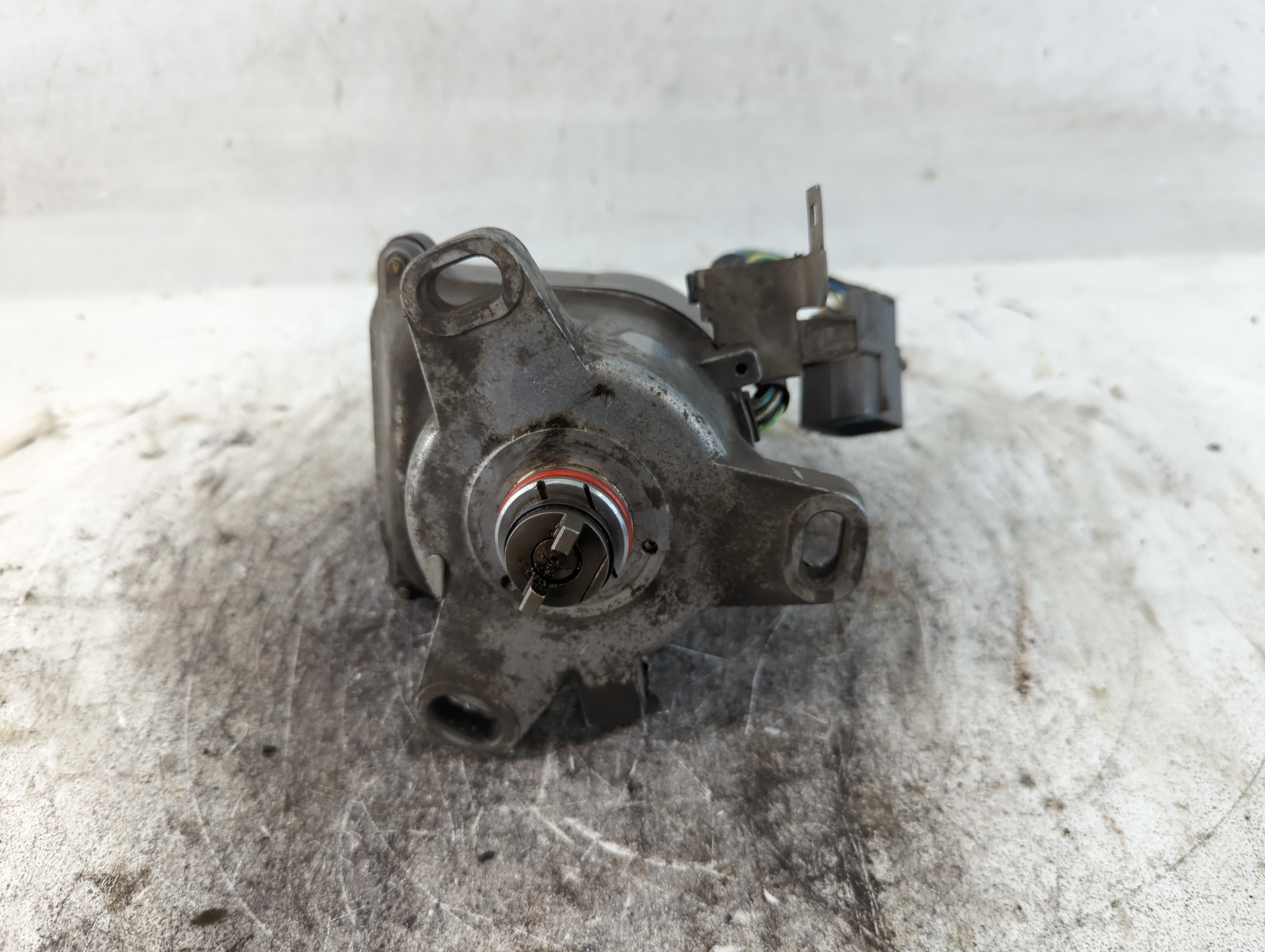 1992-1995 Honda Prelude Engine Ignition Distributor Oem 858113 - Oemusedautoparts1.com