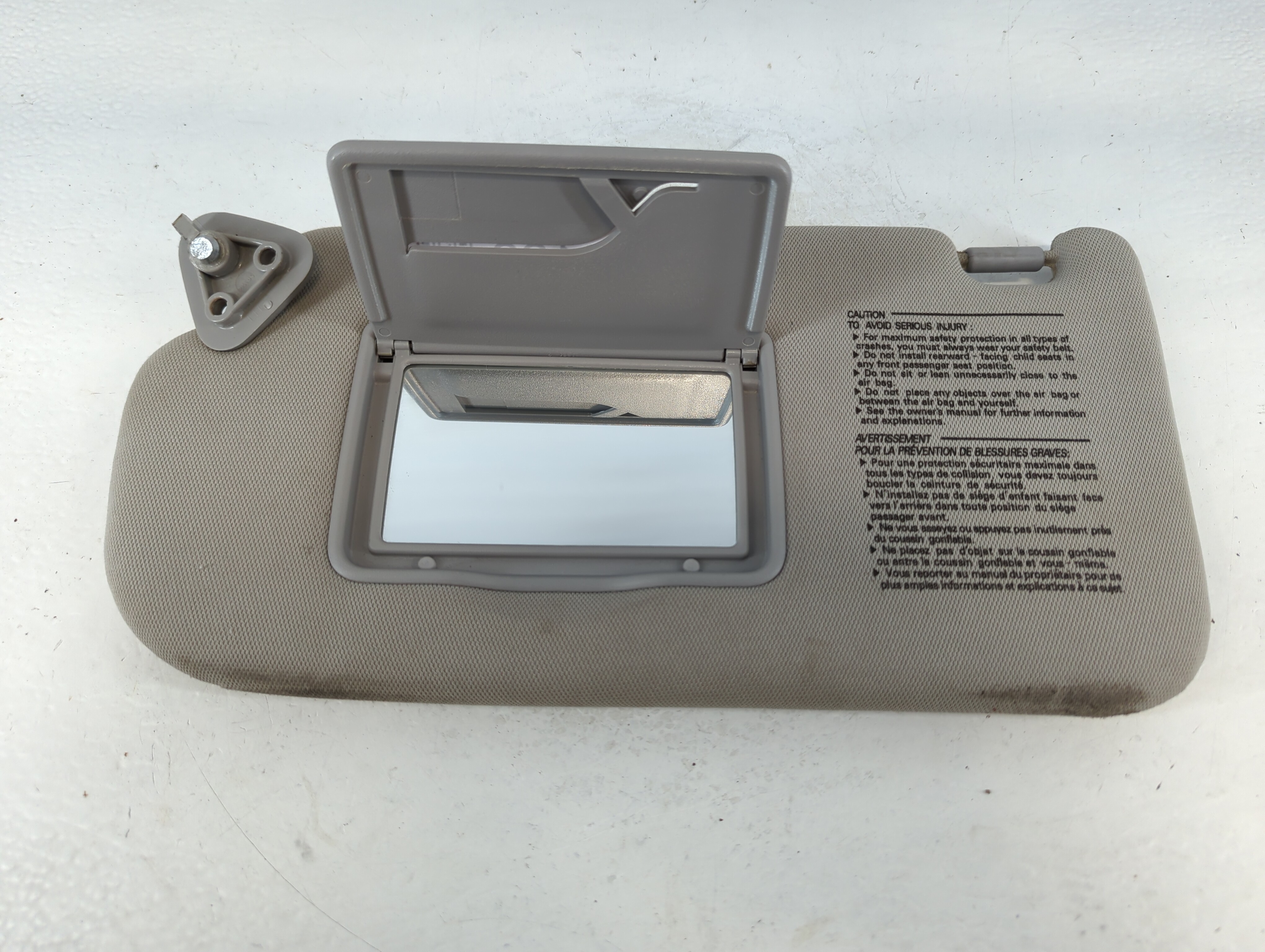 2005-2009 Hyundai Tucson Driver Sun Visor Mirror Left Sunvisor Grey 858122 - Oemusedautoparts1.com