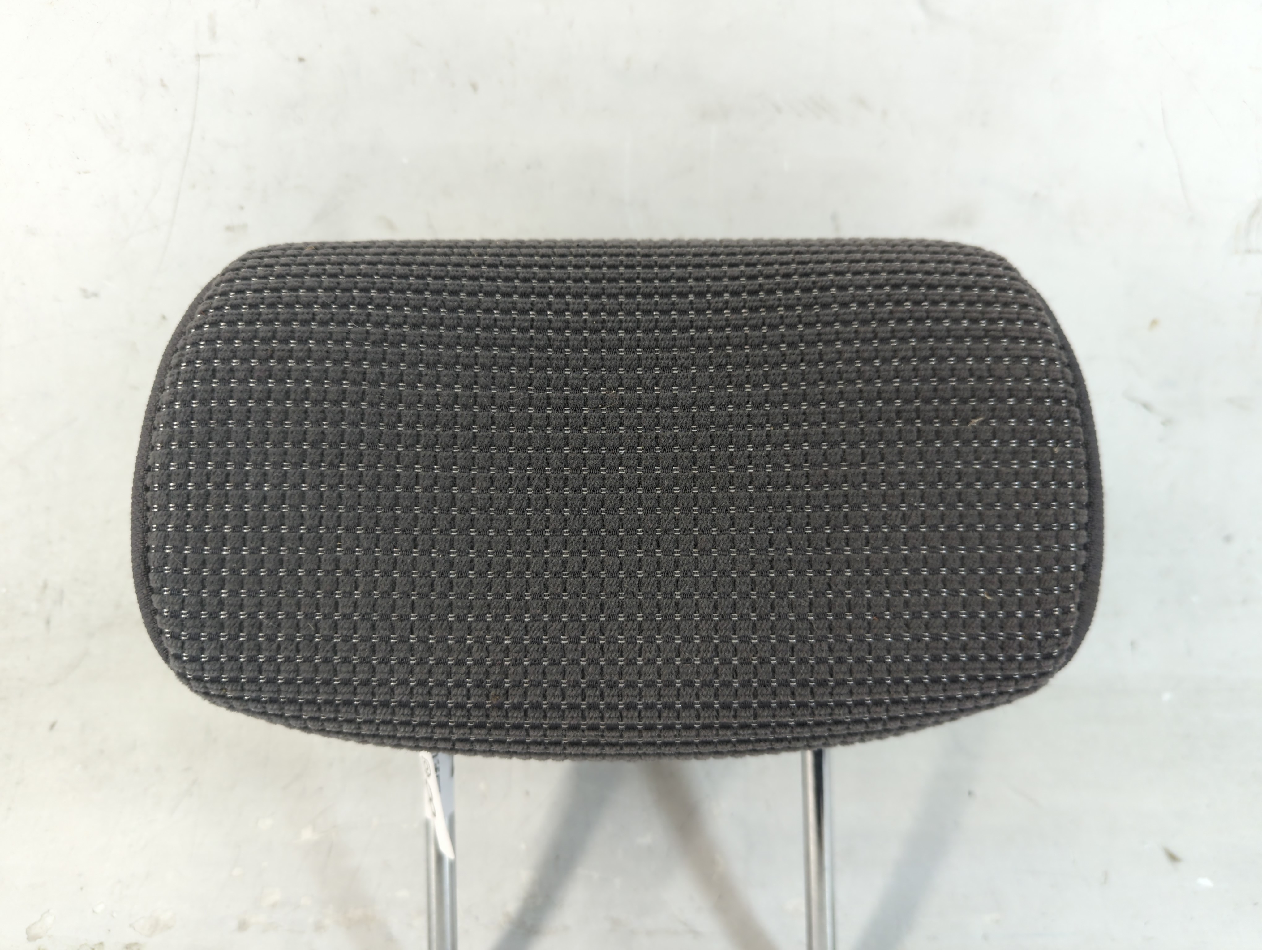 2005-2008 Hyundai Tucson Headrest Head Rest Rear Seat Dark Grey 858144 - Oemusedautoparts1.com