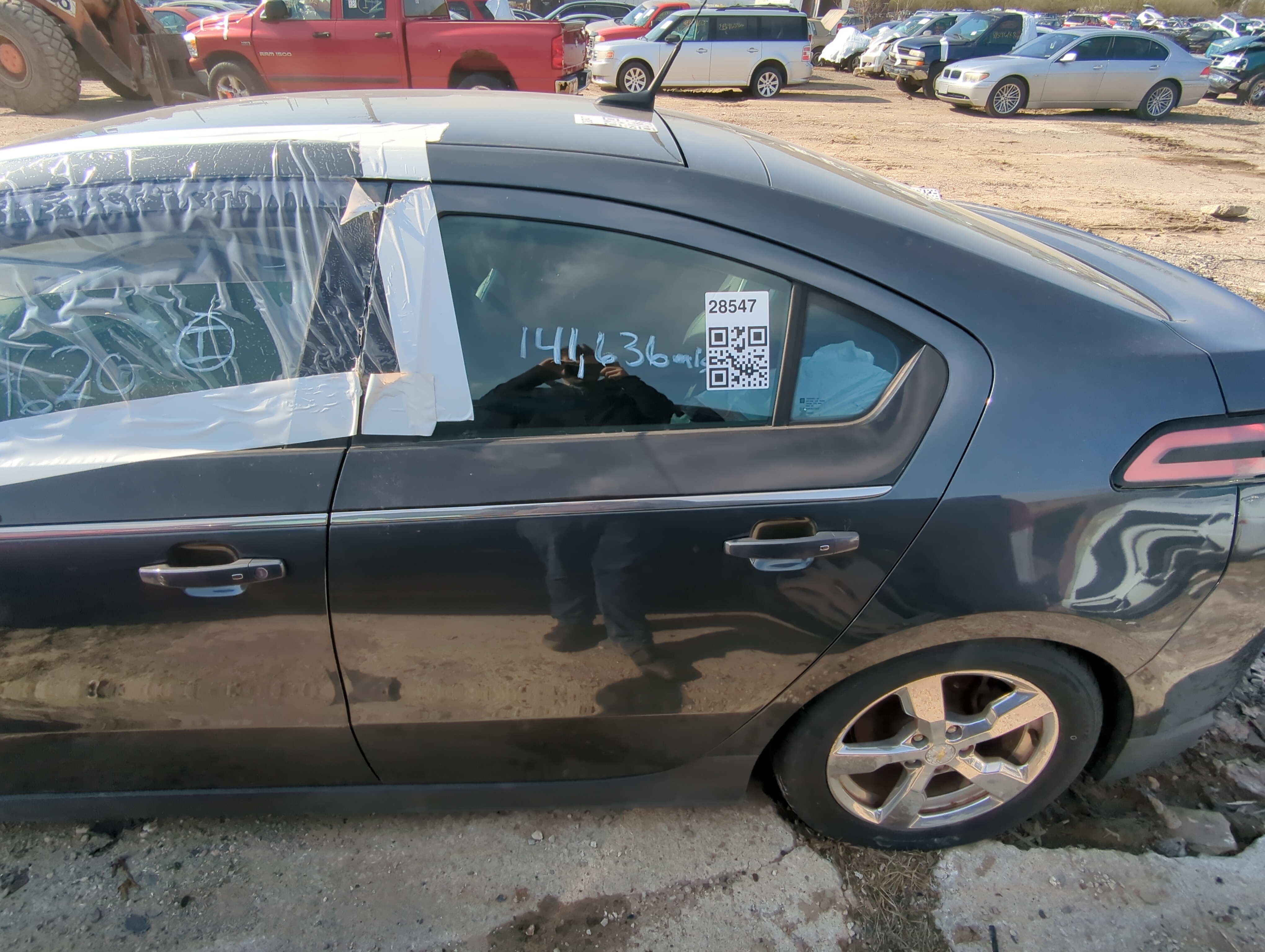 Picture of 2011-2015 Chevrolet Volt Driver Rear Door Oem 858301