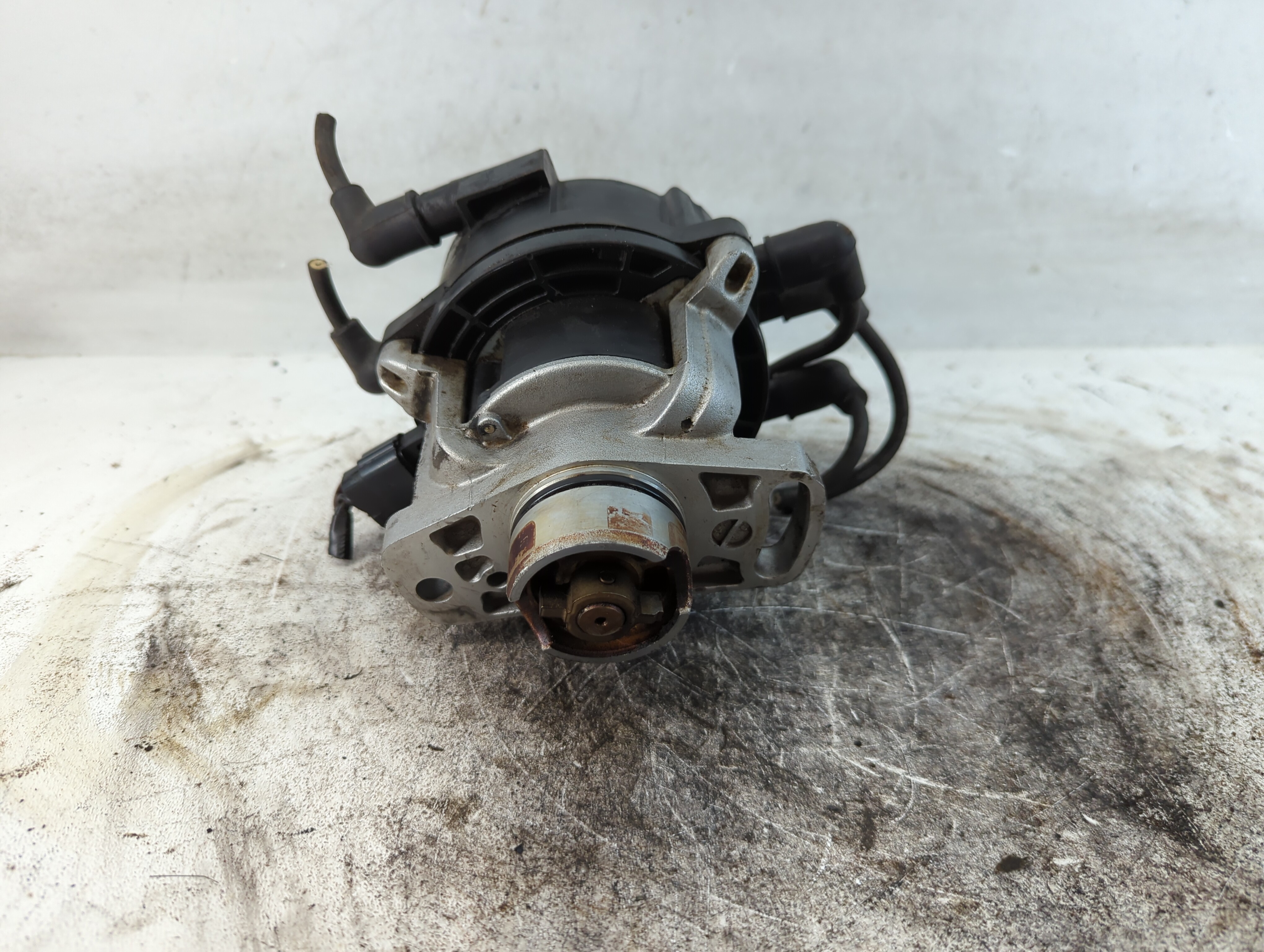 2000-2000 Mitsubishi Eclipse Engine Ignition Distributor Oem 859035 - Oemusedautoparts1.com