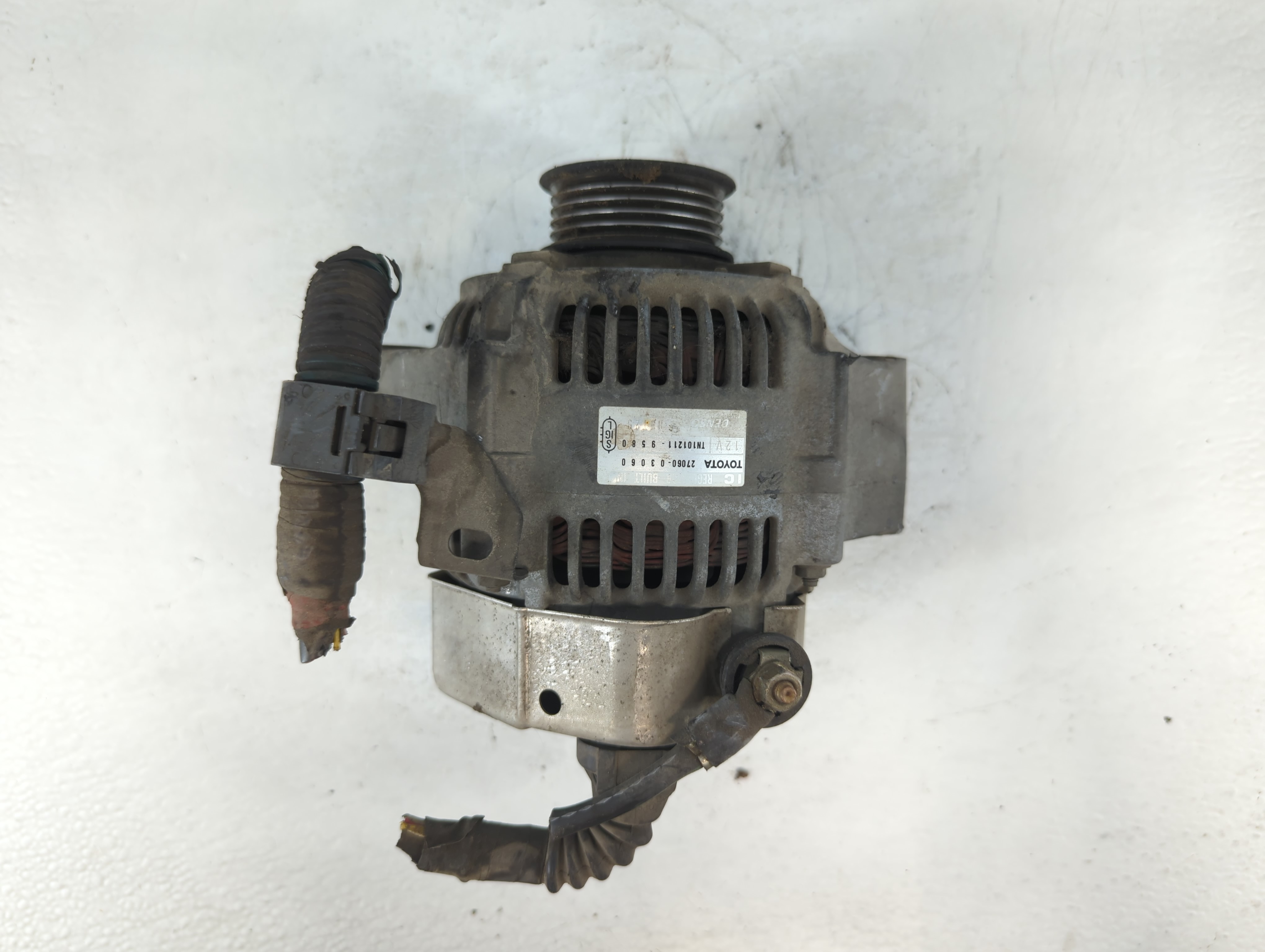 1997-2001 Toyota Camry Alternator Generator Charging Assembly Engine Oem 859057 - Oemusedautoparts1.com
