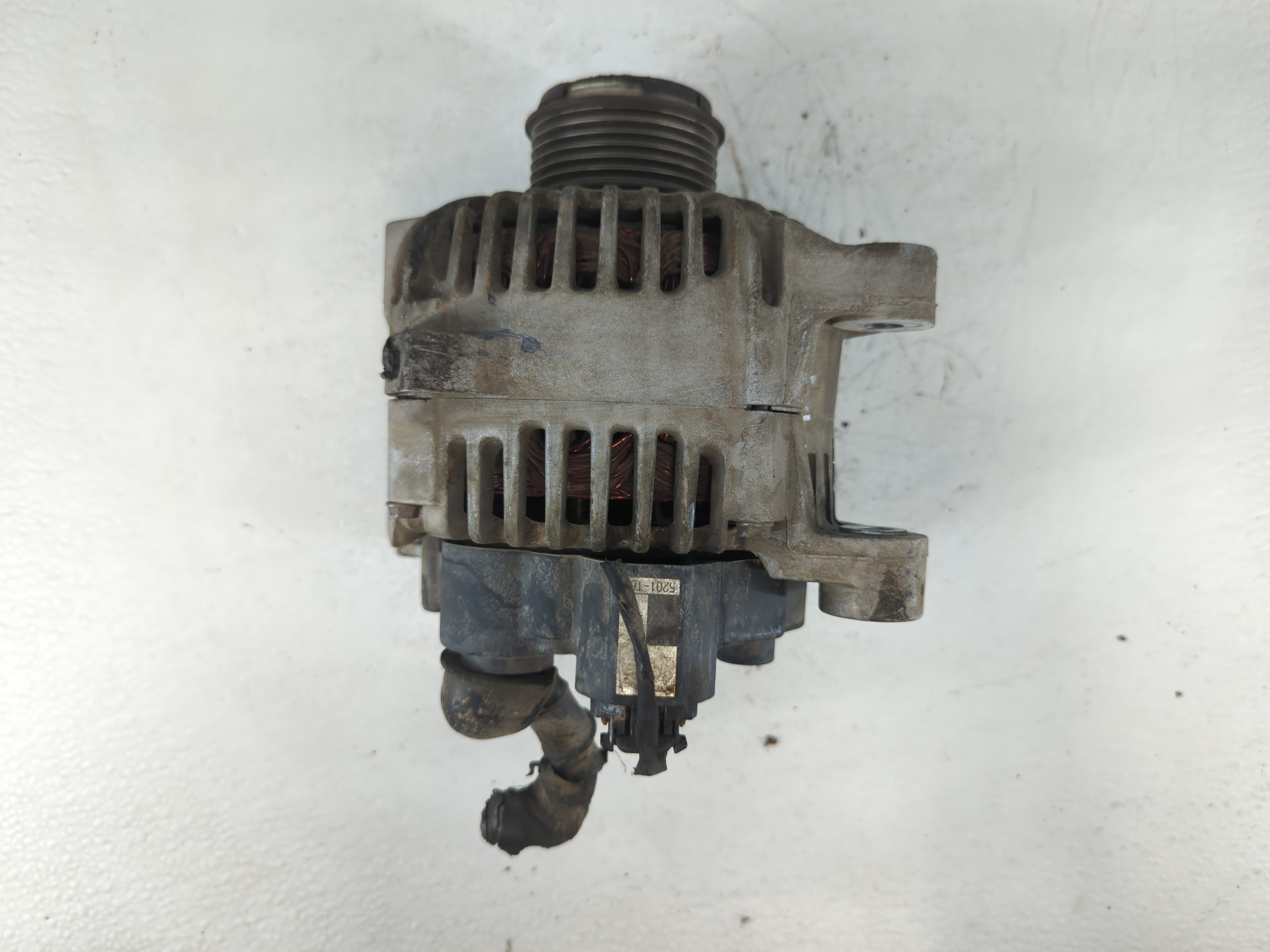 Picture of 2010-2013 Kia Forte Alternator Generator Charging Assembly Engine Oem 859061