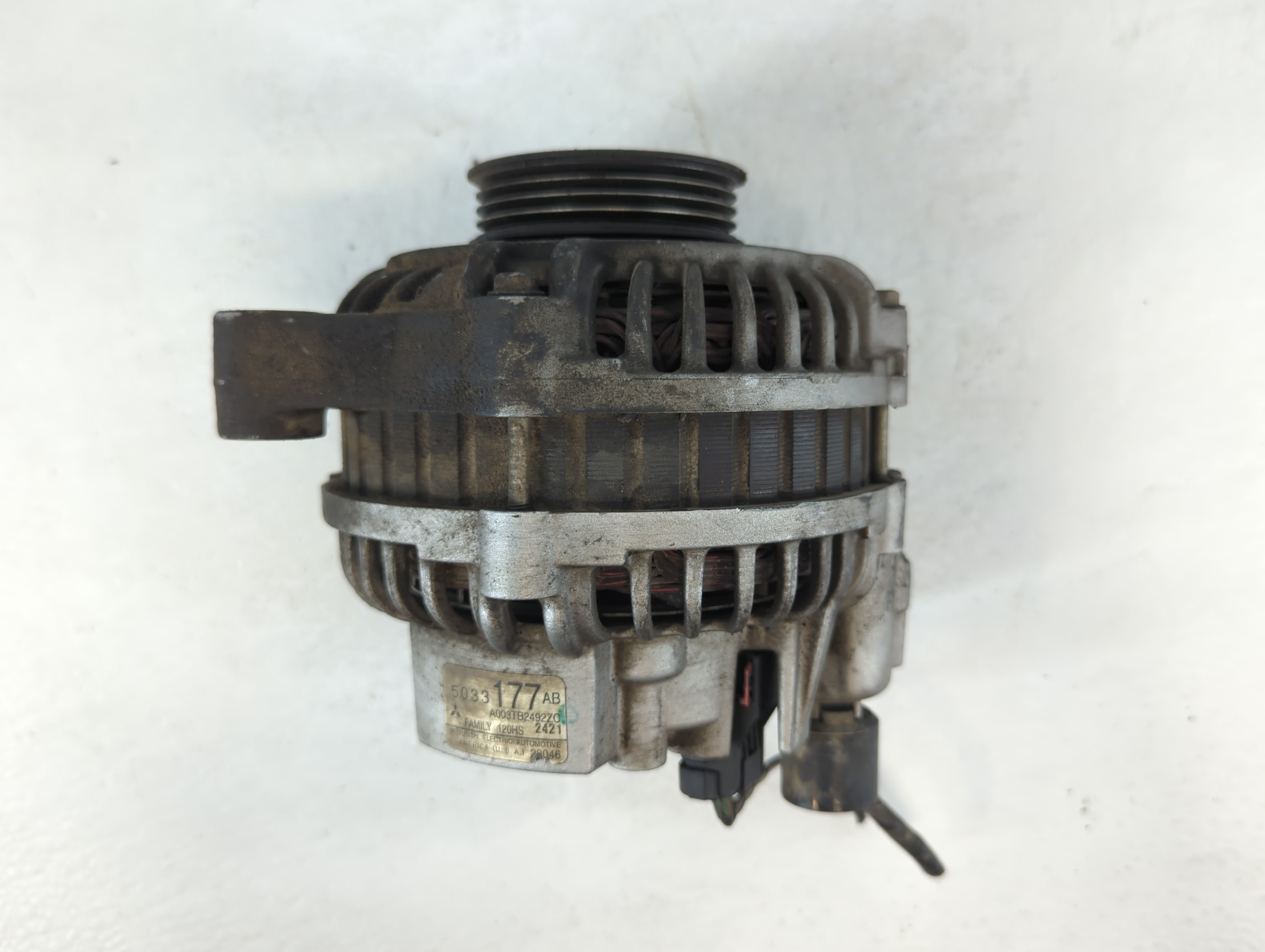 2001 Chrysler Pt Cruiser Alternator Generator Charging Assembly Engine Oem 859092 - Oemusedautoparts1.com