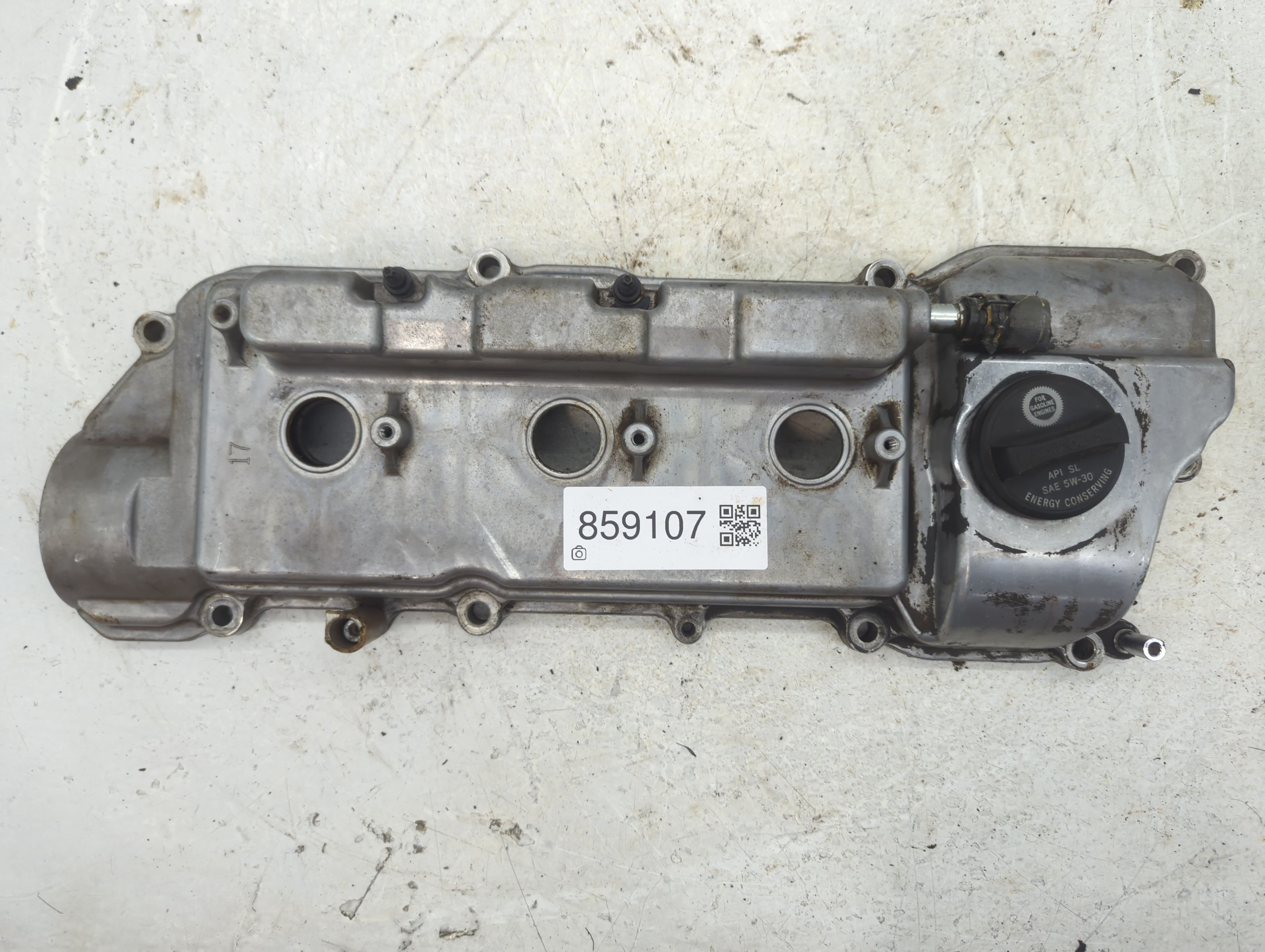 2002 Toyota Sienna Driver Left Cylinder Head Valve Cover 859107 - Oemusedautoparts1.com