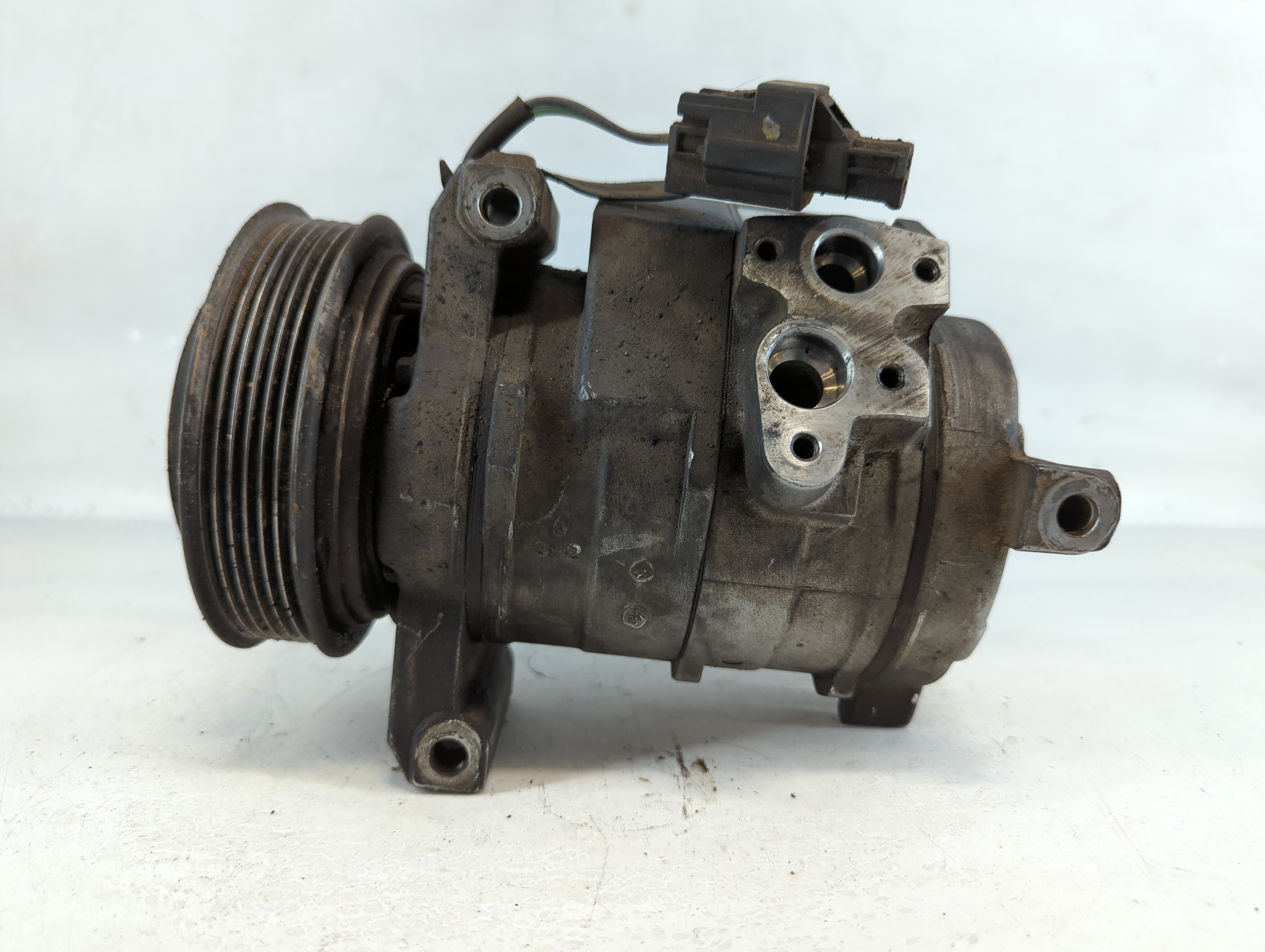 2003-2004 Cadillac Cts Air Conditioning A/c Ac Compressor Oem 859167 - Oemusedautoparts1.com