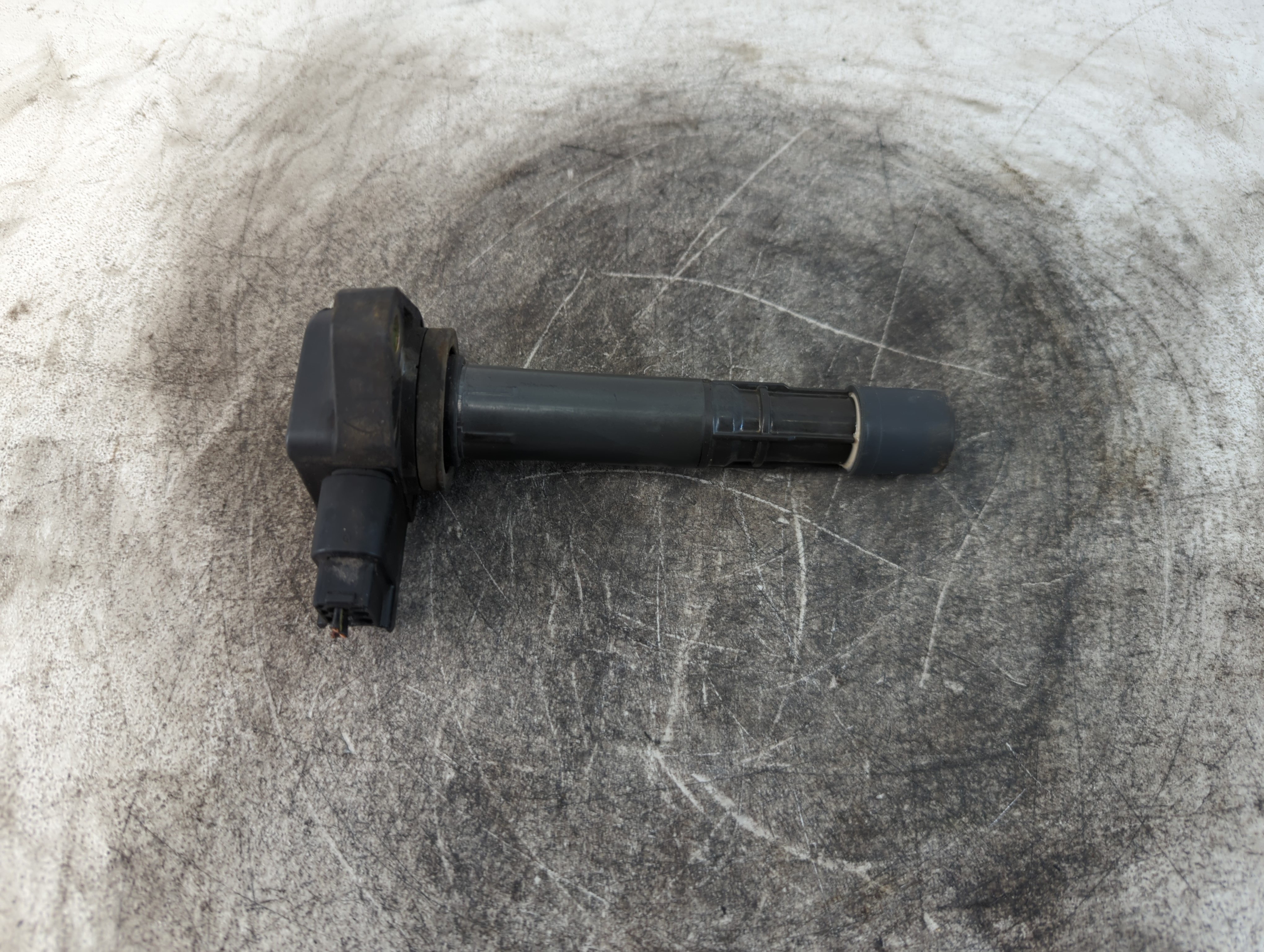 2003-2005 Honda Pilot Ignition Coil Igniter Pack 859231 - Oemusedautoparts1.com
