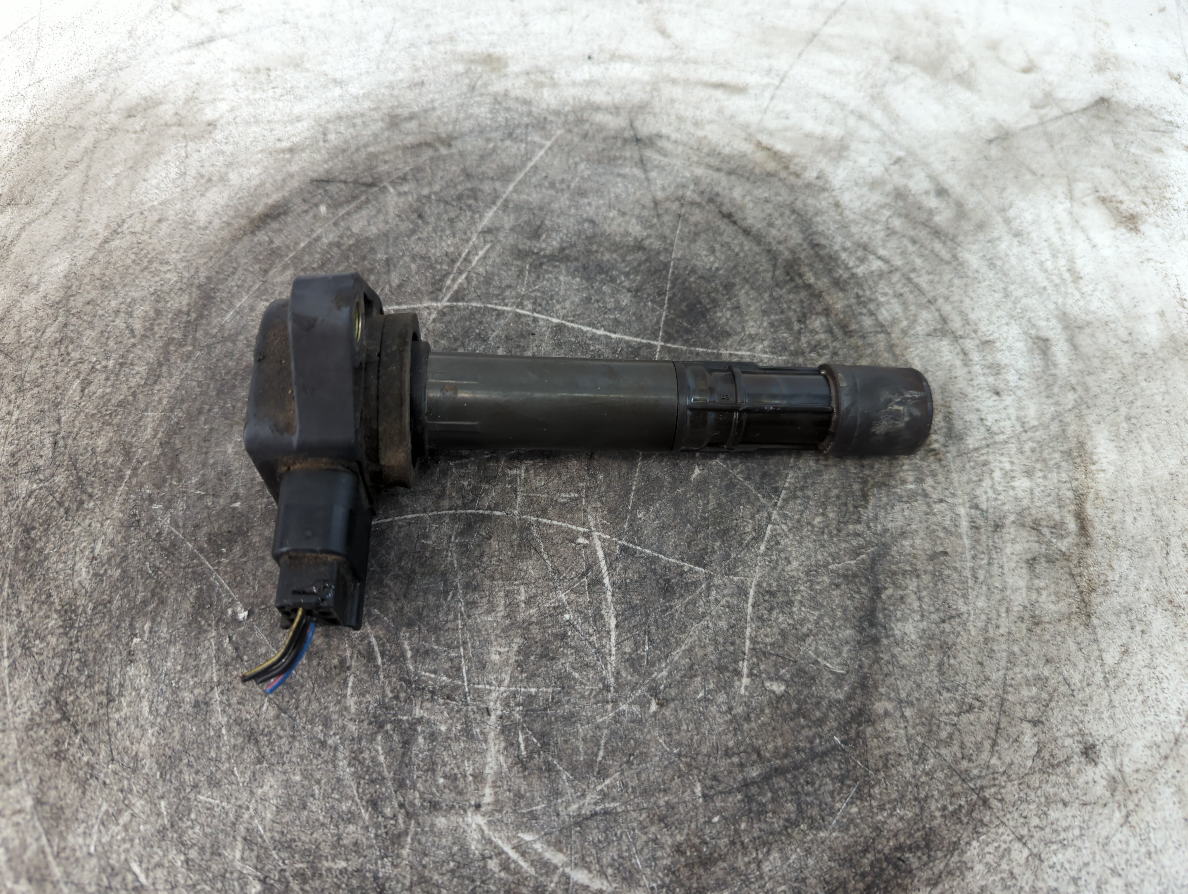 2003-2005 Honda Pilot Ignition Coil Igniter Pack 859232 - Oemusedautoparts1.com