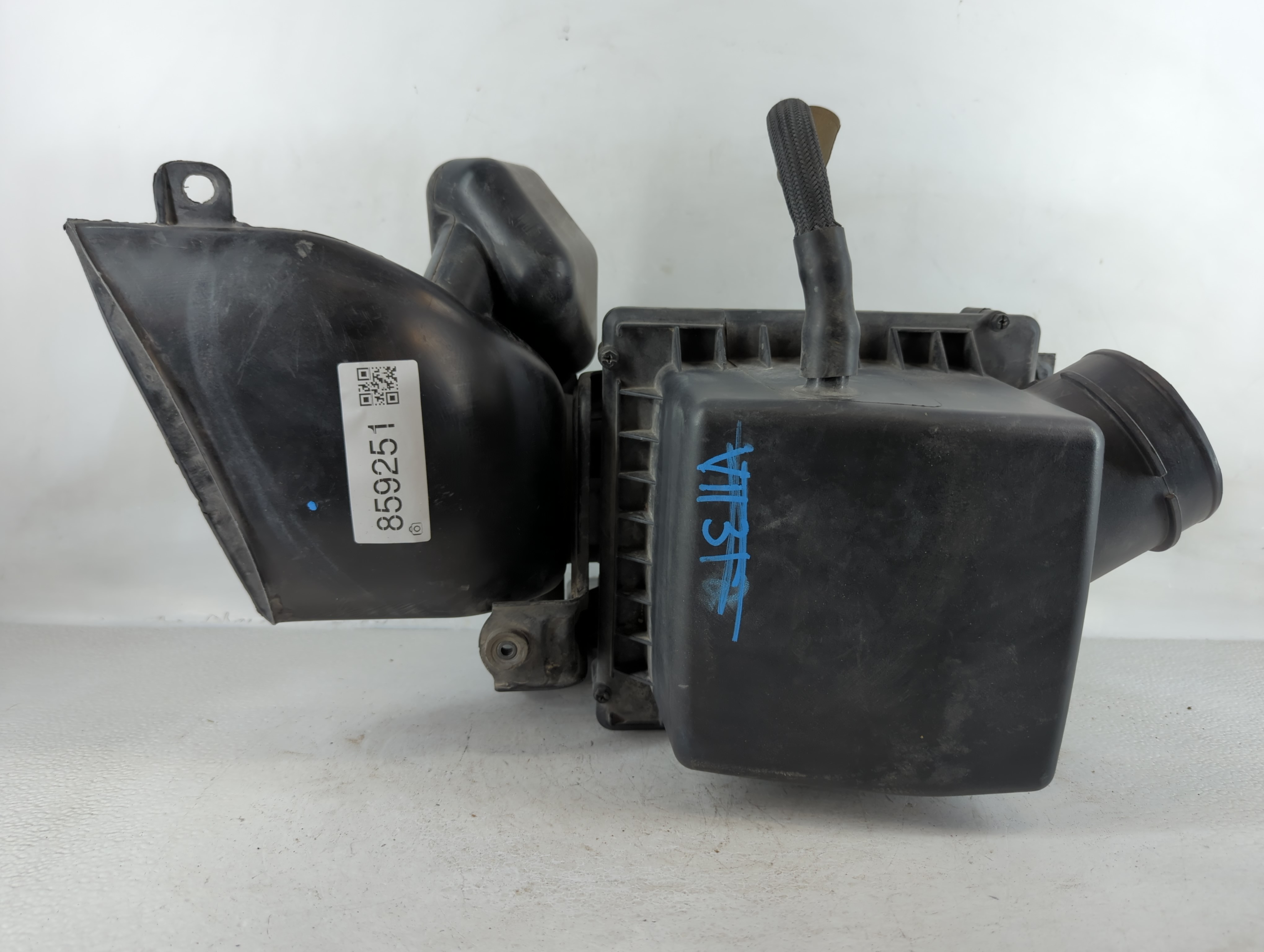 Picture of 2011-2014 Chrysler 200 Air Cleaner Intake-duct Hose Tube 859251