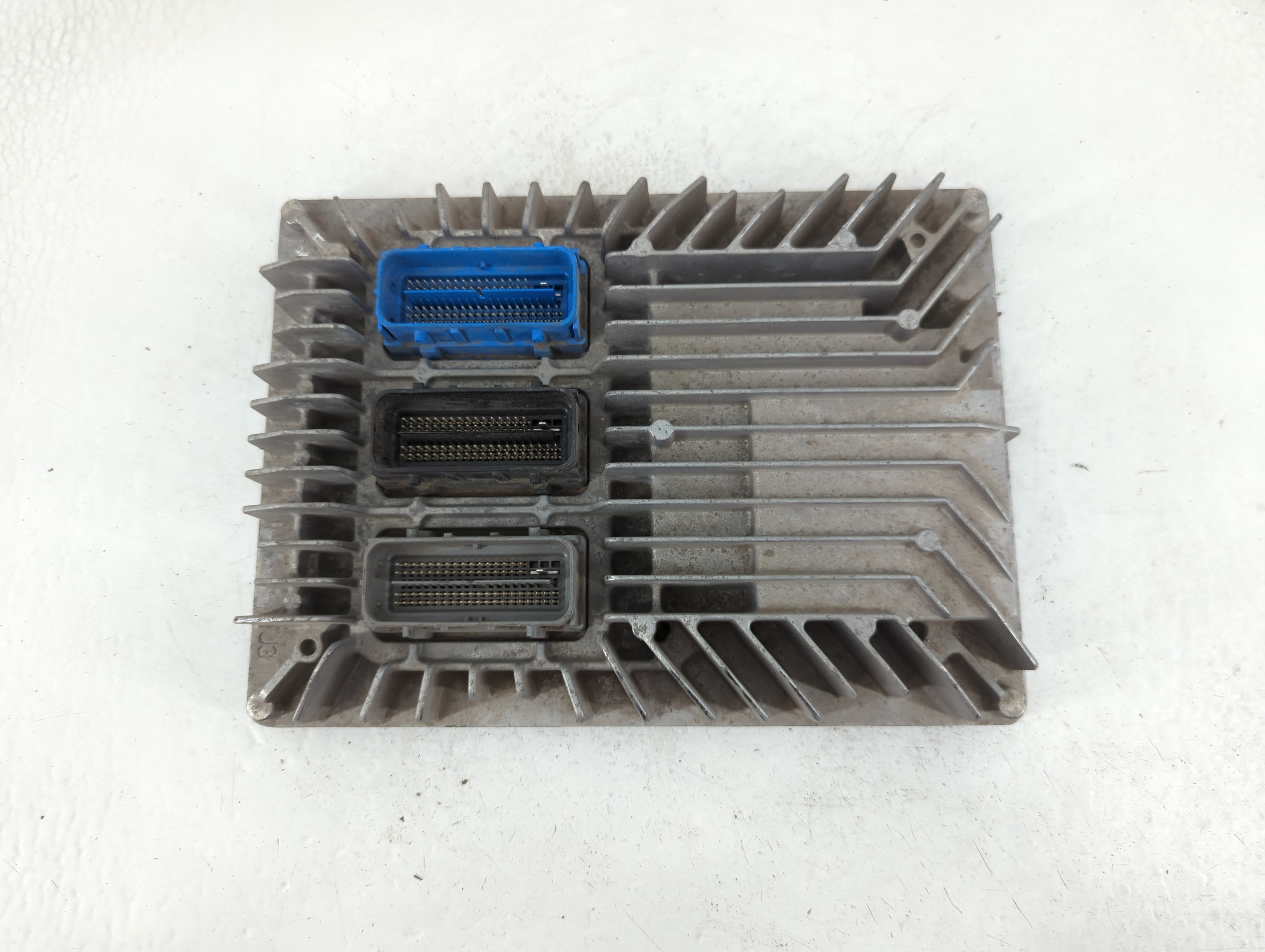 Picture of 2013-2016 Gmc Terrain Engine Control Computer Ecu Pcm Ecm Pcu Oem 859569