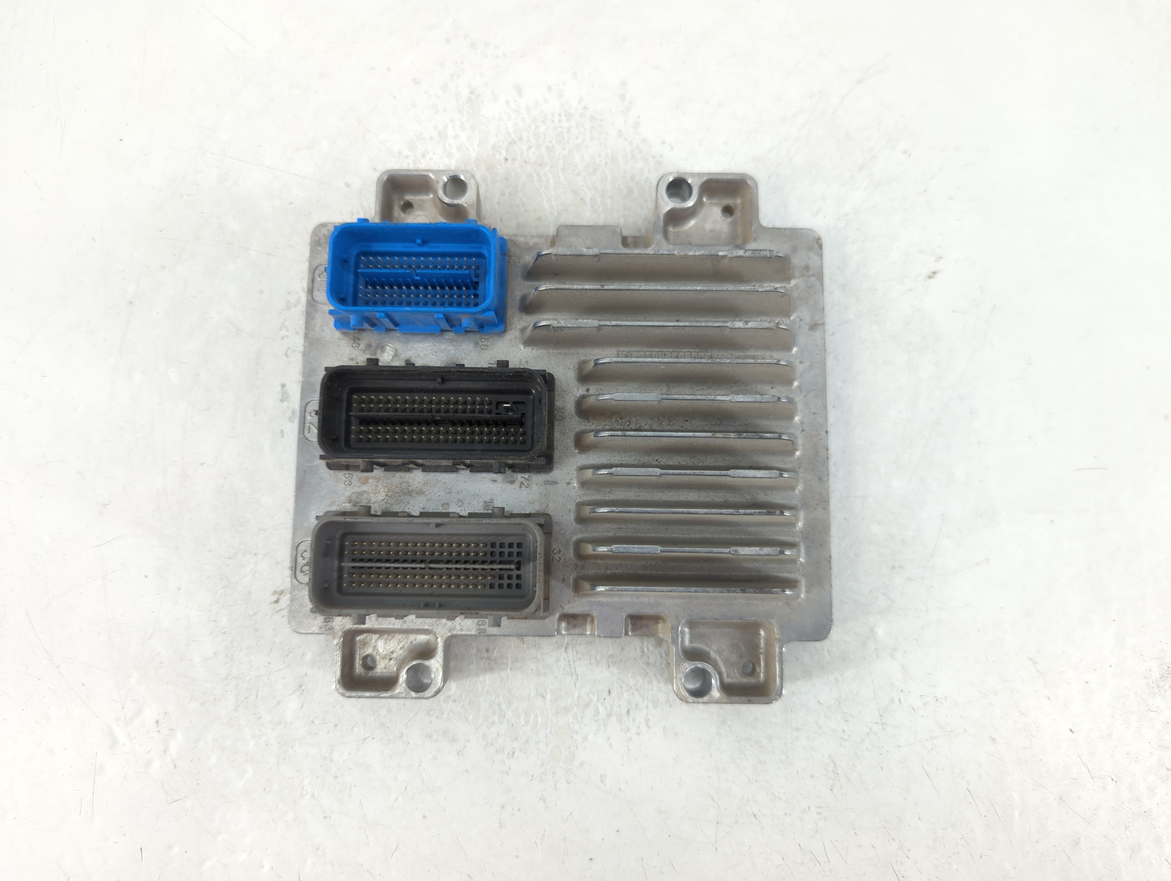 2017-2019 Chevrolet Sonic Engine Control Computer Ecu Pcm Ecm Pcu Oem 859573 - Oemusedautoparts1.com