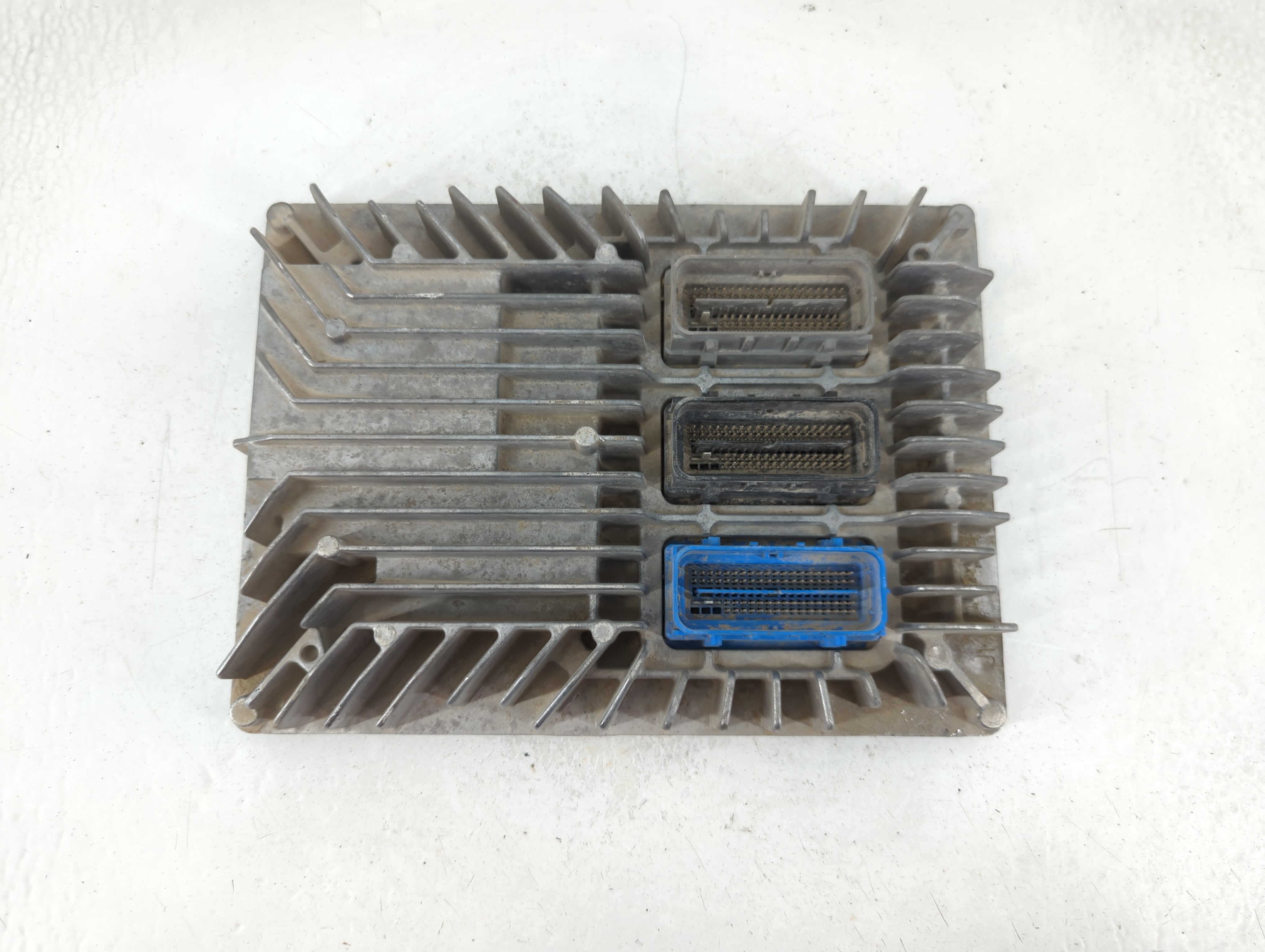Picture of 2013-2016 Chevrolet Equinox Engine Control Computer Ecu Pcm Ecm Pcu Oem 859591