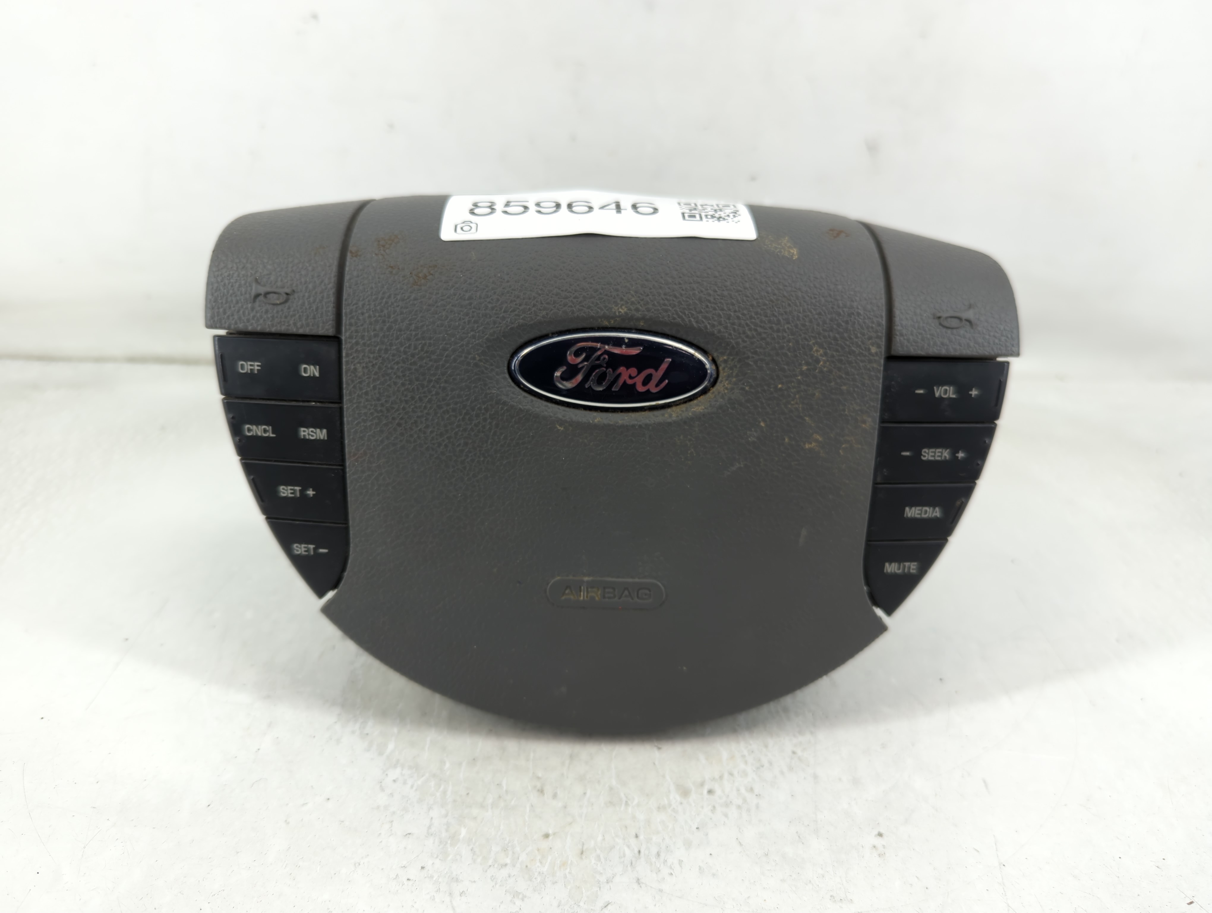 2005-2007 Ford Freestyle Air Bag Driver Left Steering Wheel Mounted 859646 - Oemusedautoparts1.com