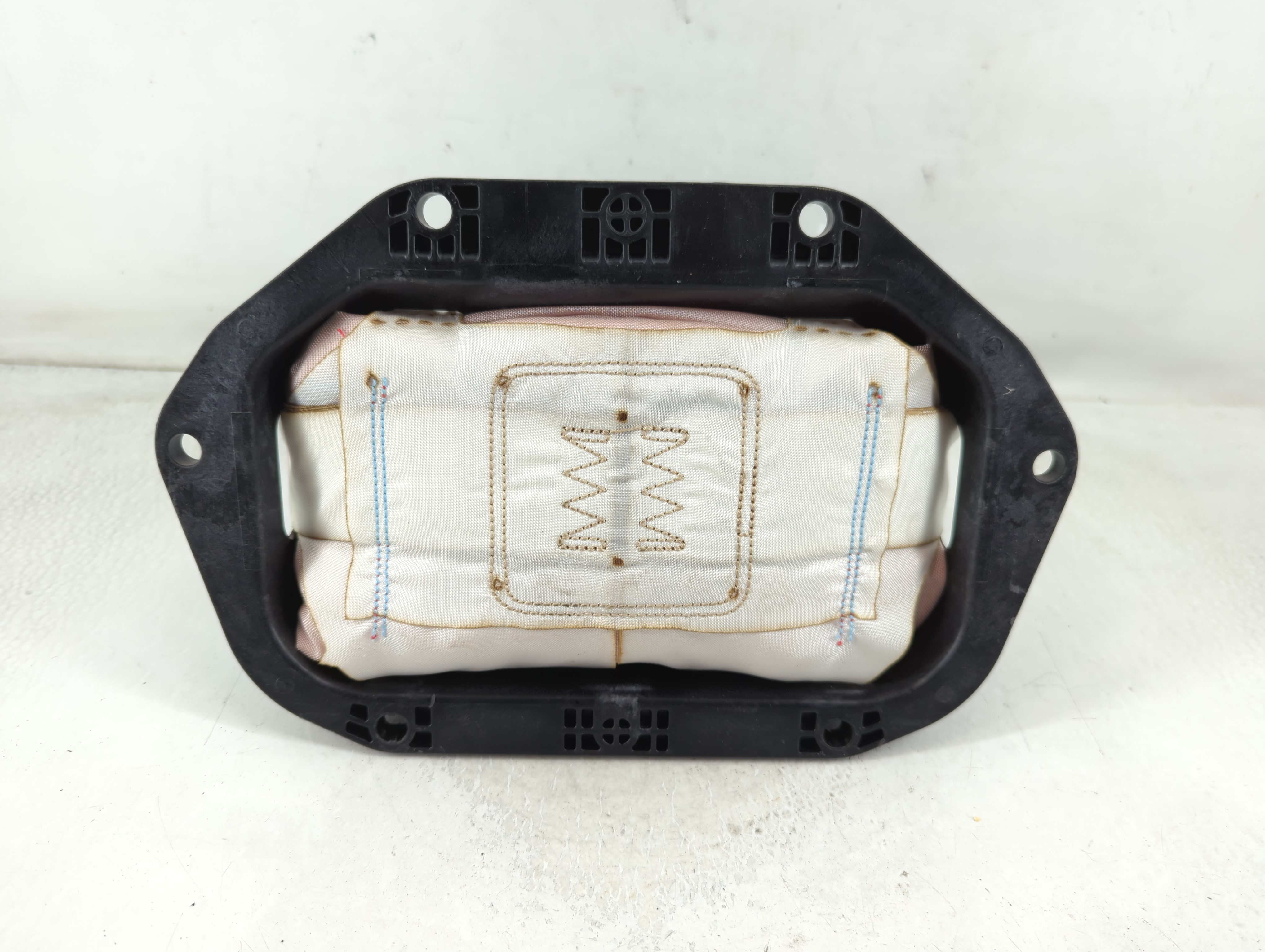 2014-2020 Chevrolet Impala Air Bag Passenger Right Dashboard Oem 859676 - Oemusedautoparts1.com