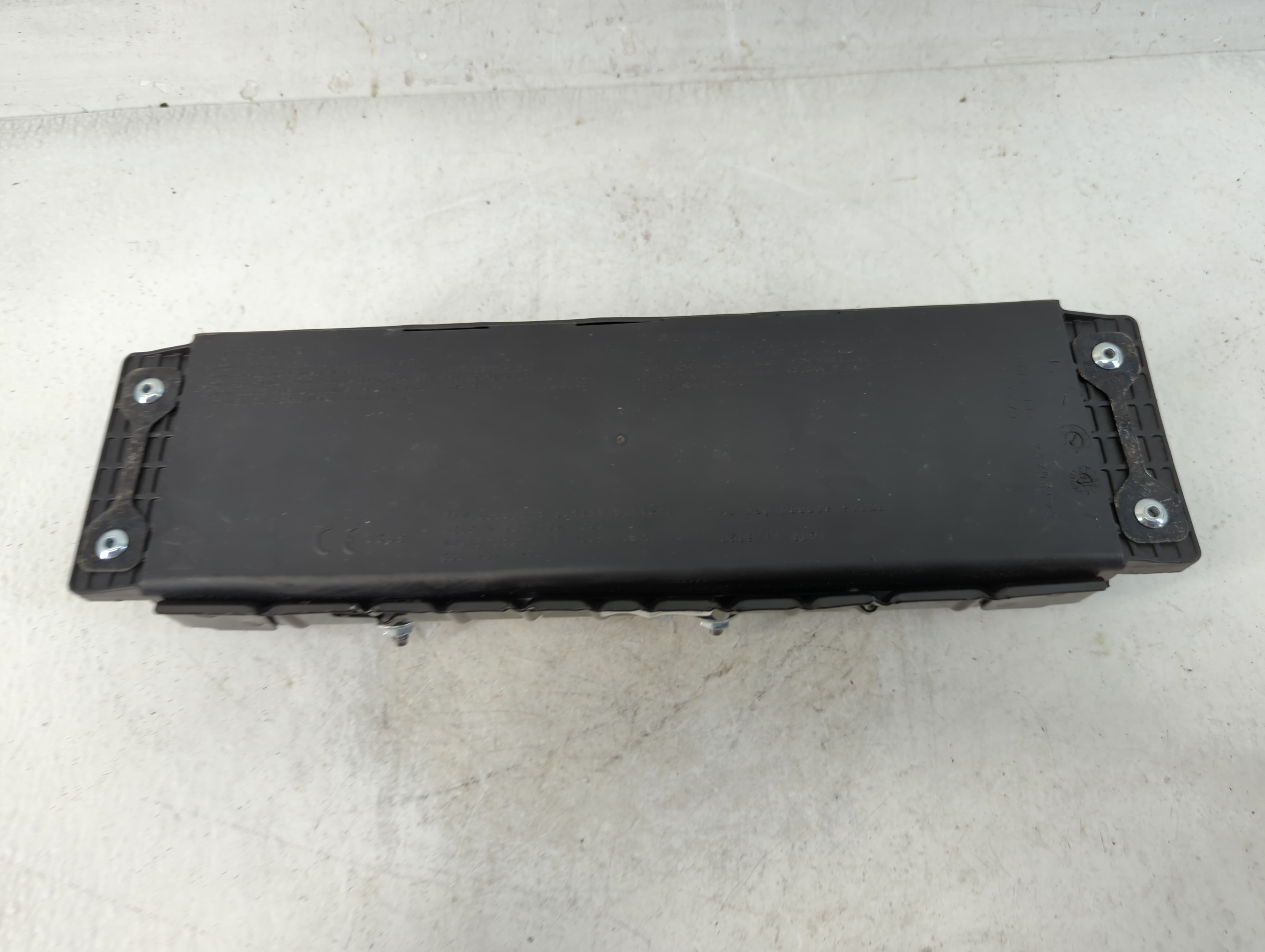 2013-2016 Dodge Dart Air Bag Driver Left Knee Oem 859747 - Oemusedautoparts1.com