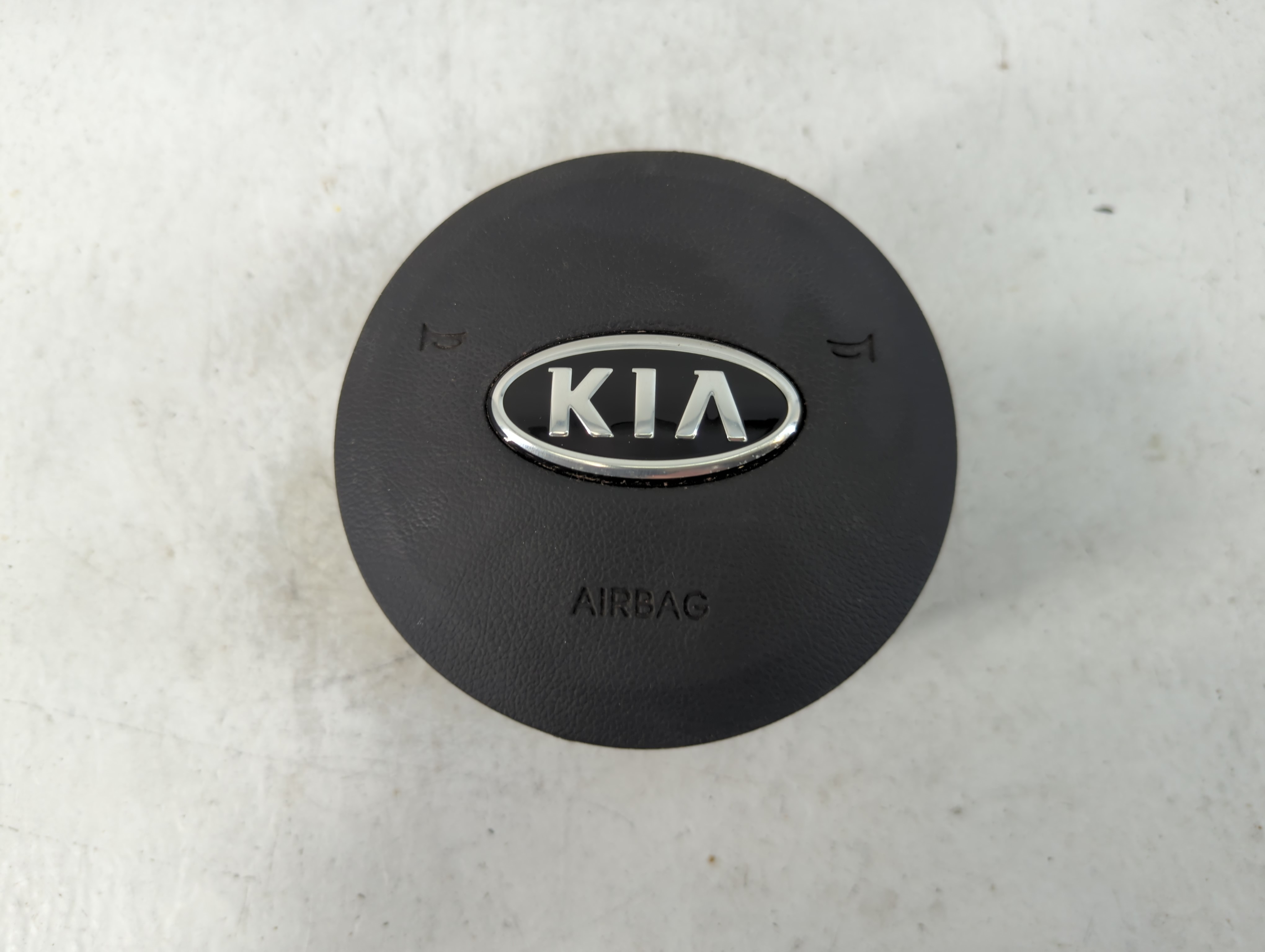 Kia Forte Air Bag Driver Left Steering Wheel Mounted 859752 - Oemusedautoparts1.com