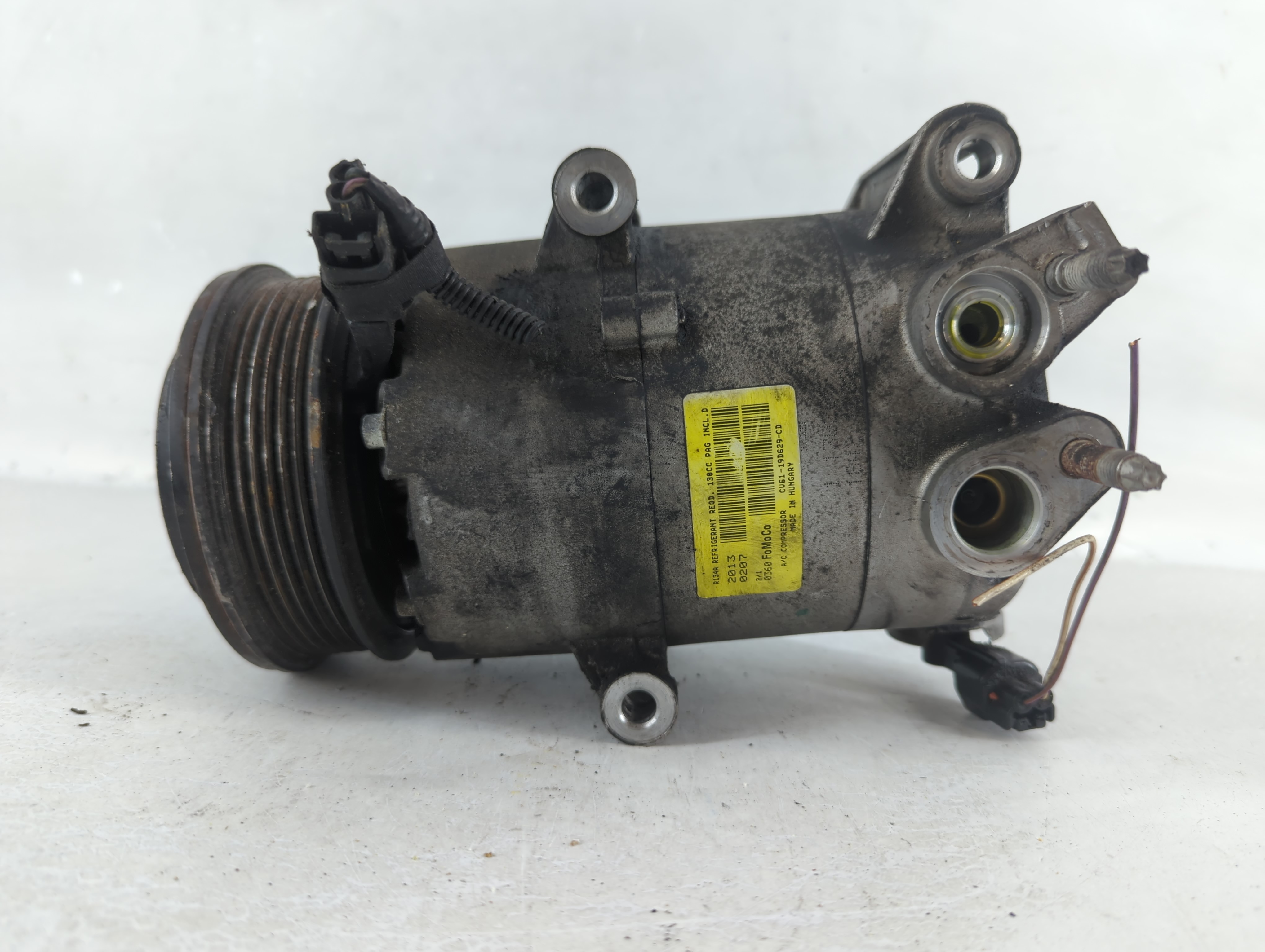 2013-2016 Ford Escape Air Conditioning A/c Ac Compressor Oem 859833 - Oemusedautoparts1.com