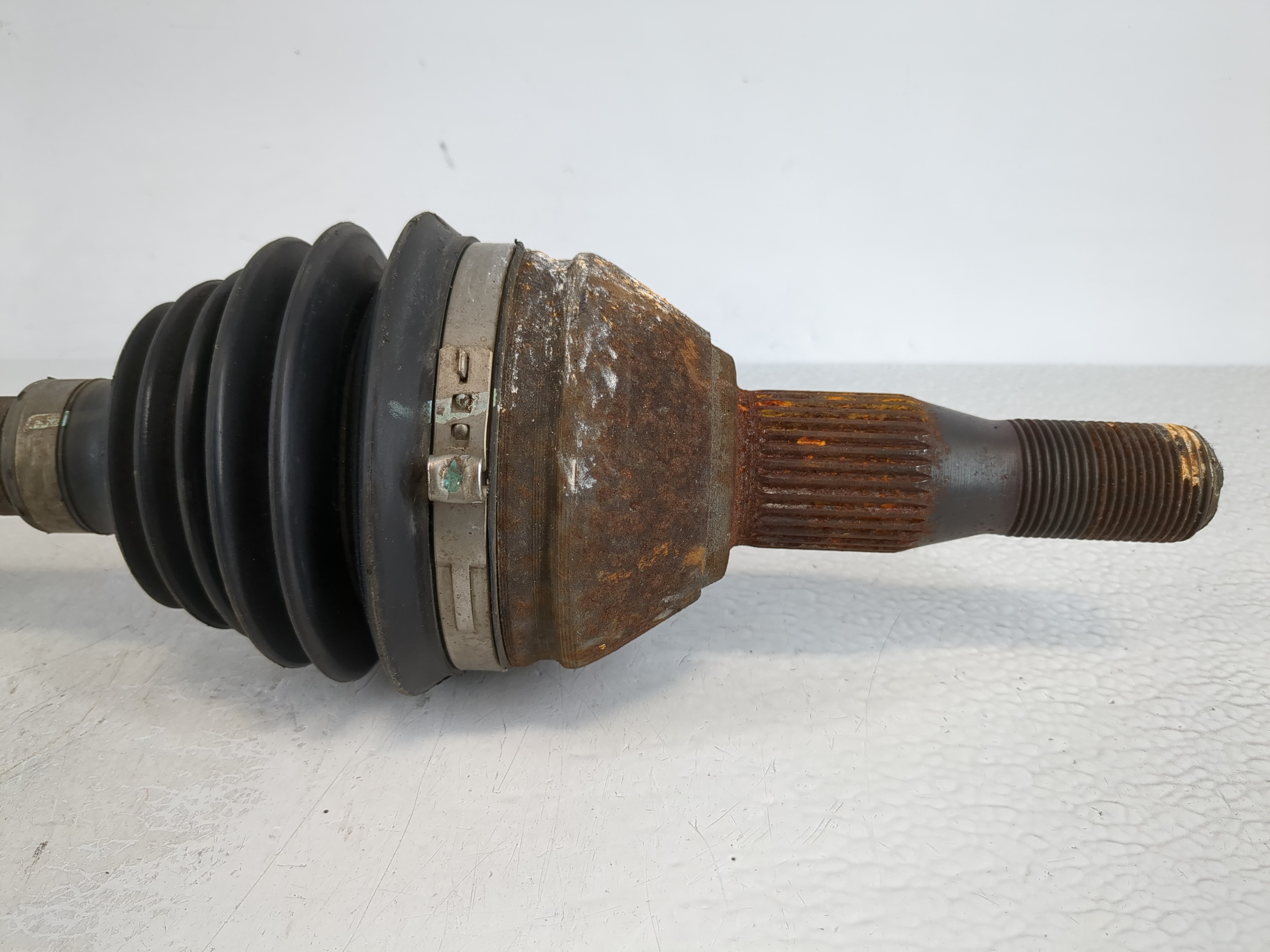 Picture of 2005 Alfa Romeo Dis160 Axle Shaft Front Driver Cv C/v 866583