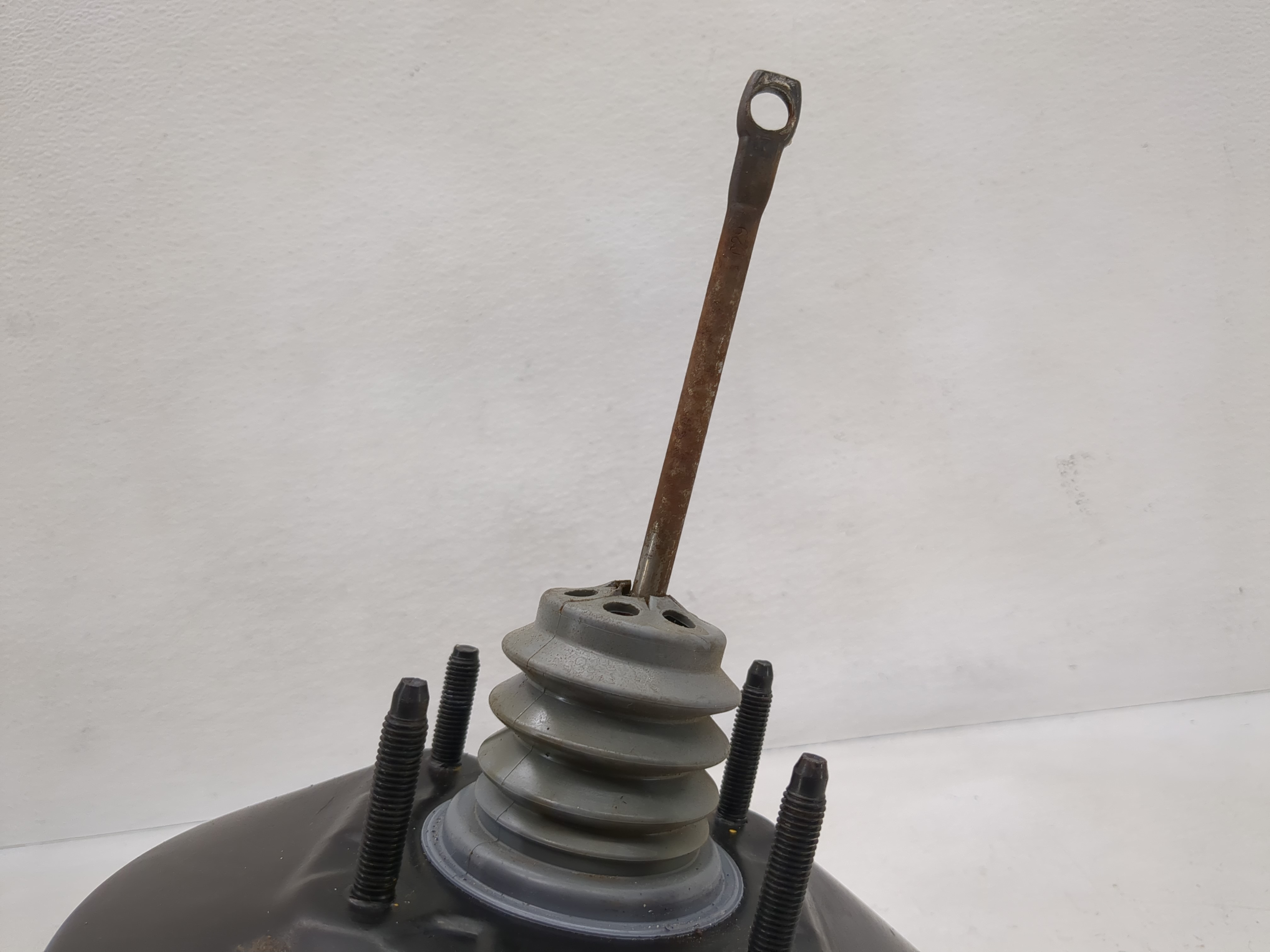 Picture of 2000-2005 Buick Lesabre Power Brake Booster Oem 868045