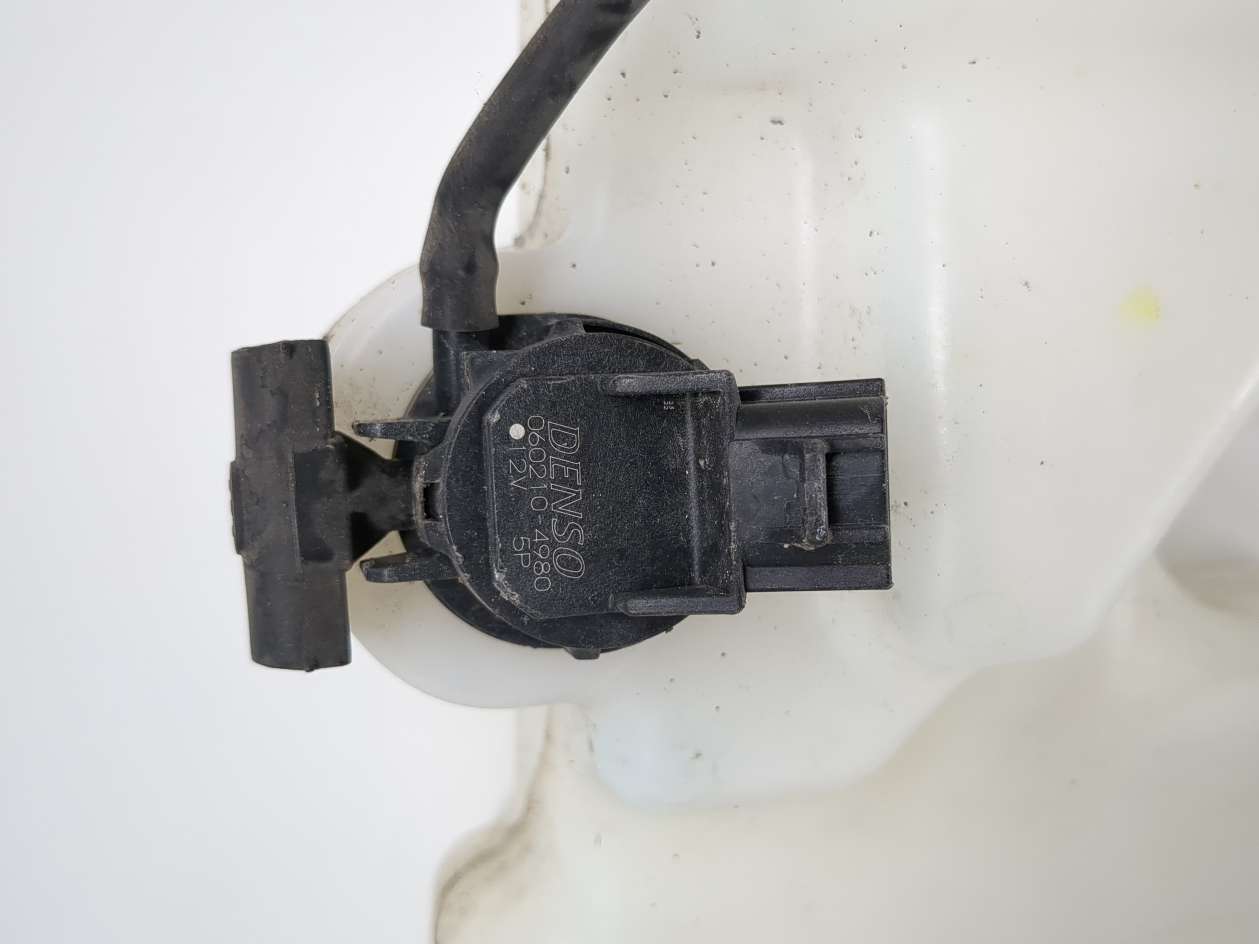 2008-2012 Honda Accord Windshield Washer Fluid Reservoir Bottle Oem 869021 - Oemusedautoparts1.com