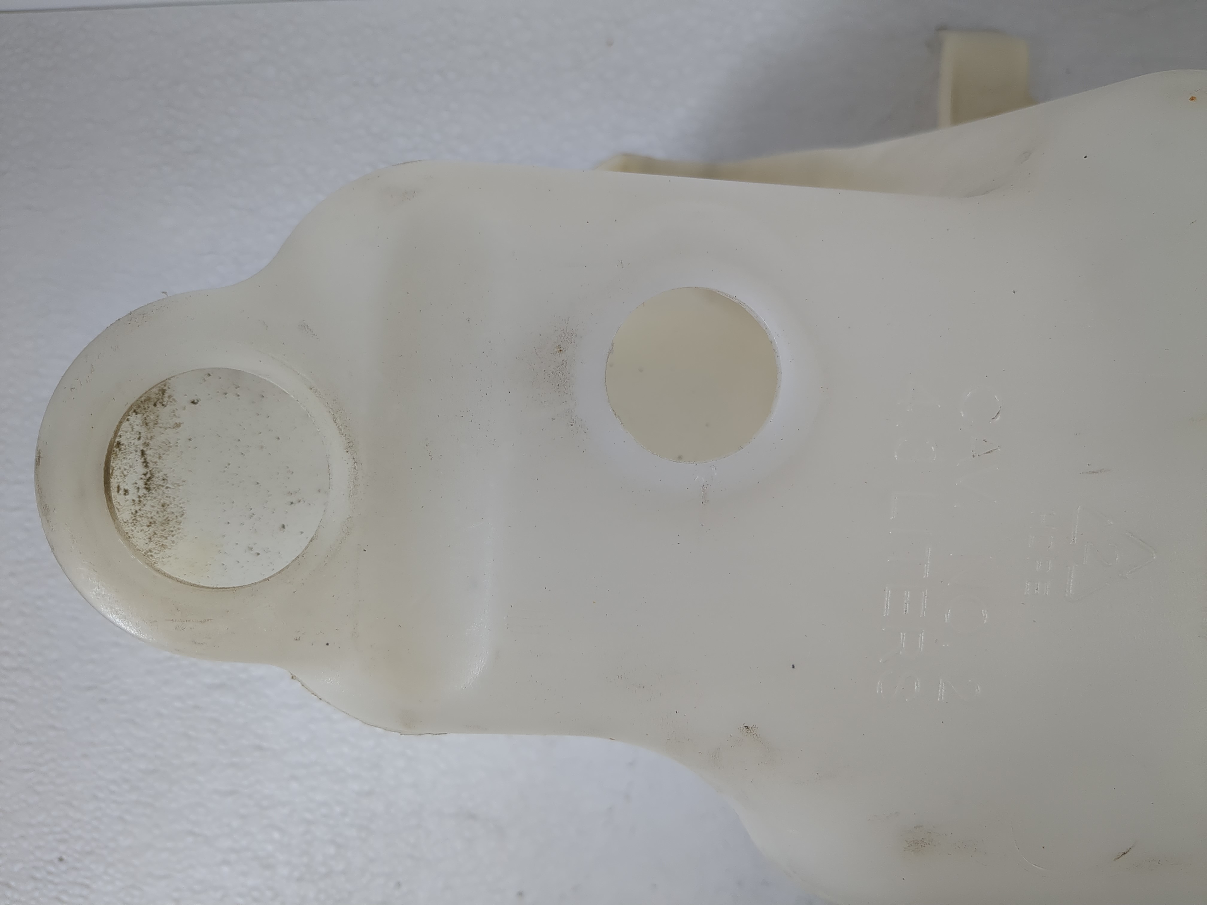 2006-2010 Dodge Charger Windshield Washer Fluid Reservoir Bottle Oem 869275 - Oemusedautoparts1.com