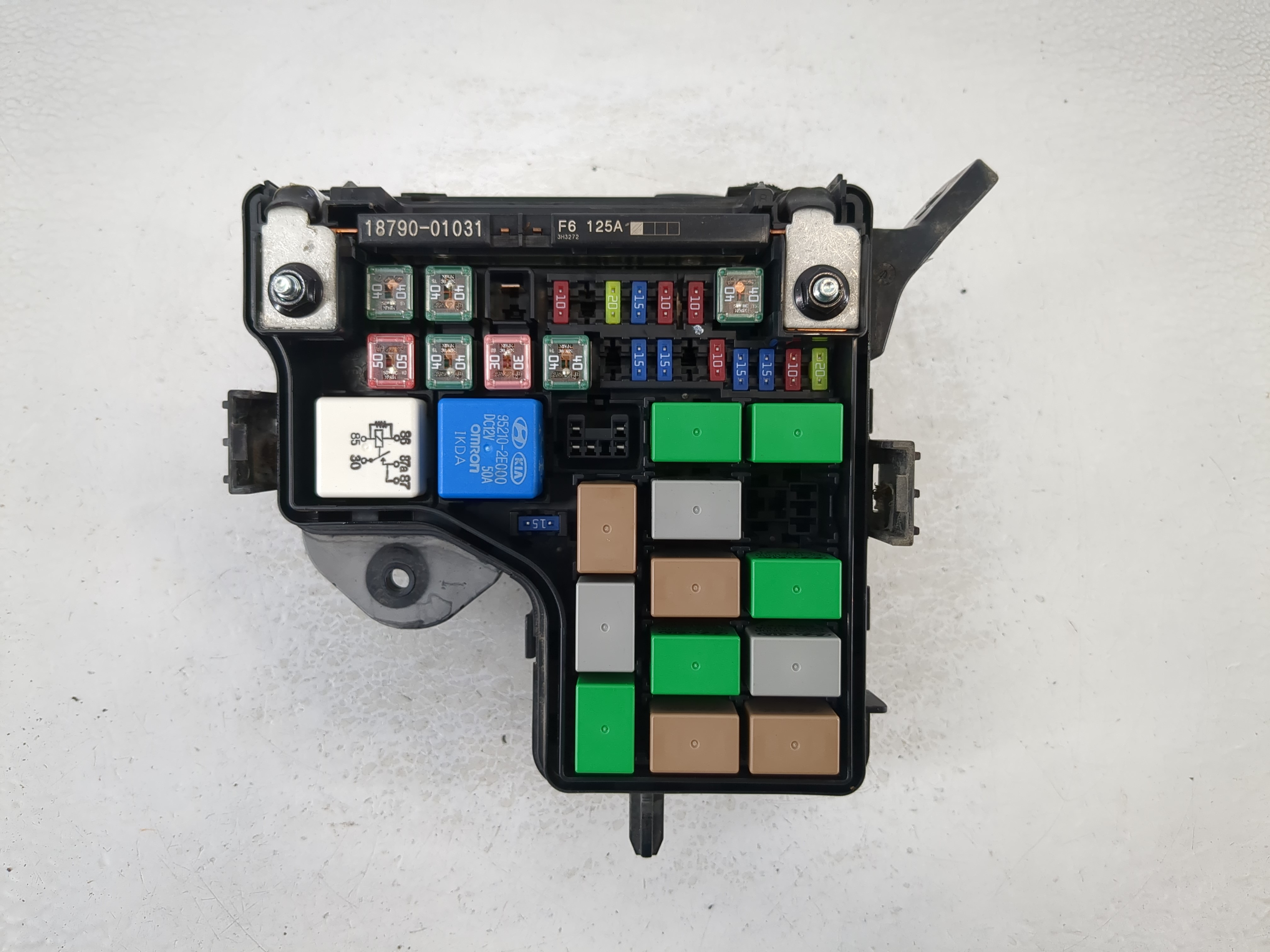 2012-2014 Hyundai Veloster Fusebox Fuse Box Relay Module 869648 - Oemusedautoparts1.com