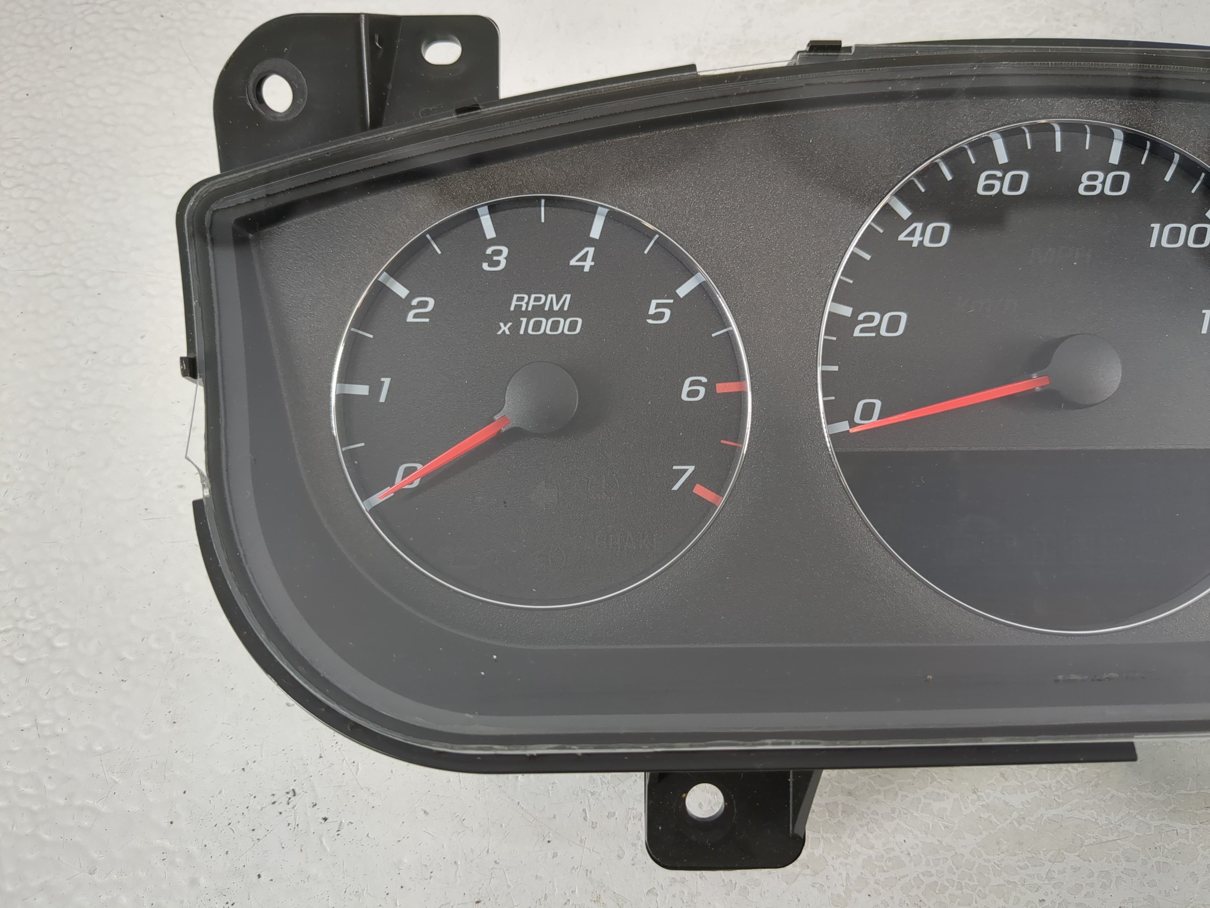 Picture of 2009-2011 Chevrolet Impala Speedometer Instrument Cluster Gauges 871122