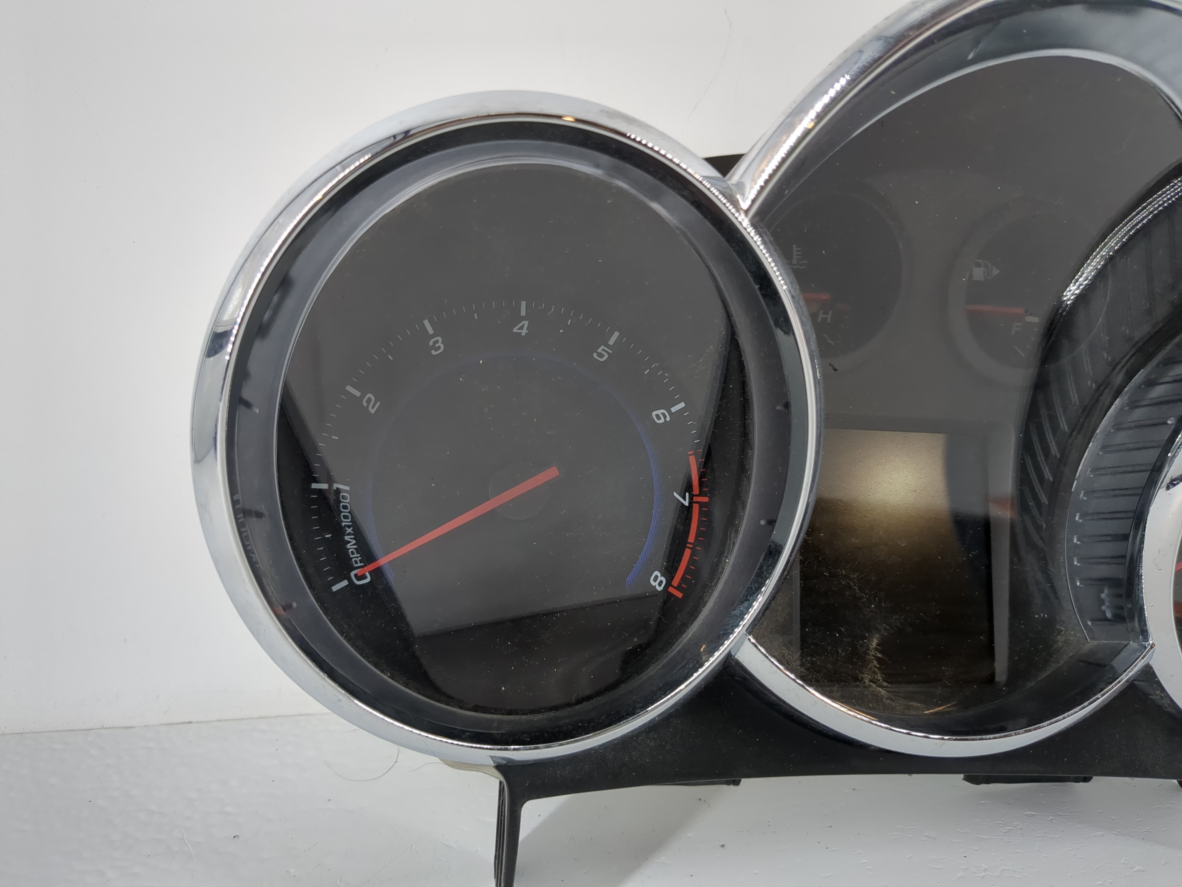 Picture of 2012-2012 Chevrolet Cruze Speedometer Instrument Cluster Gauges 871127