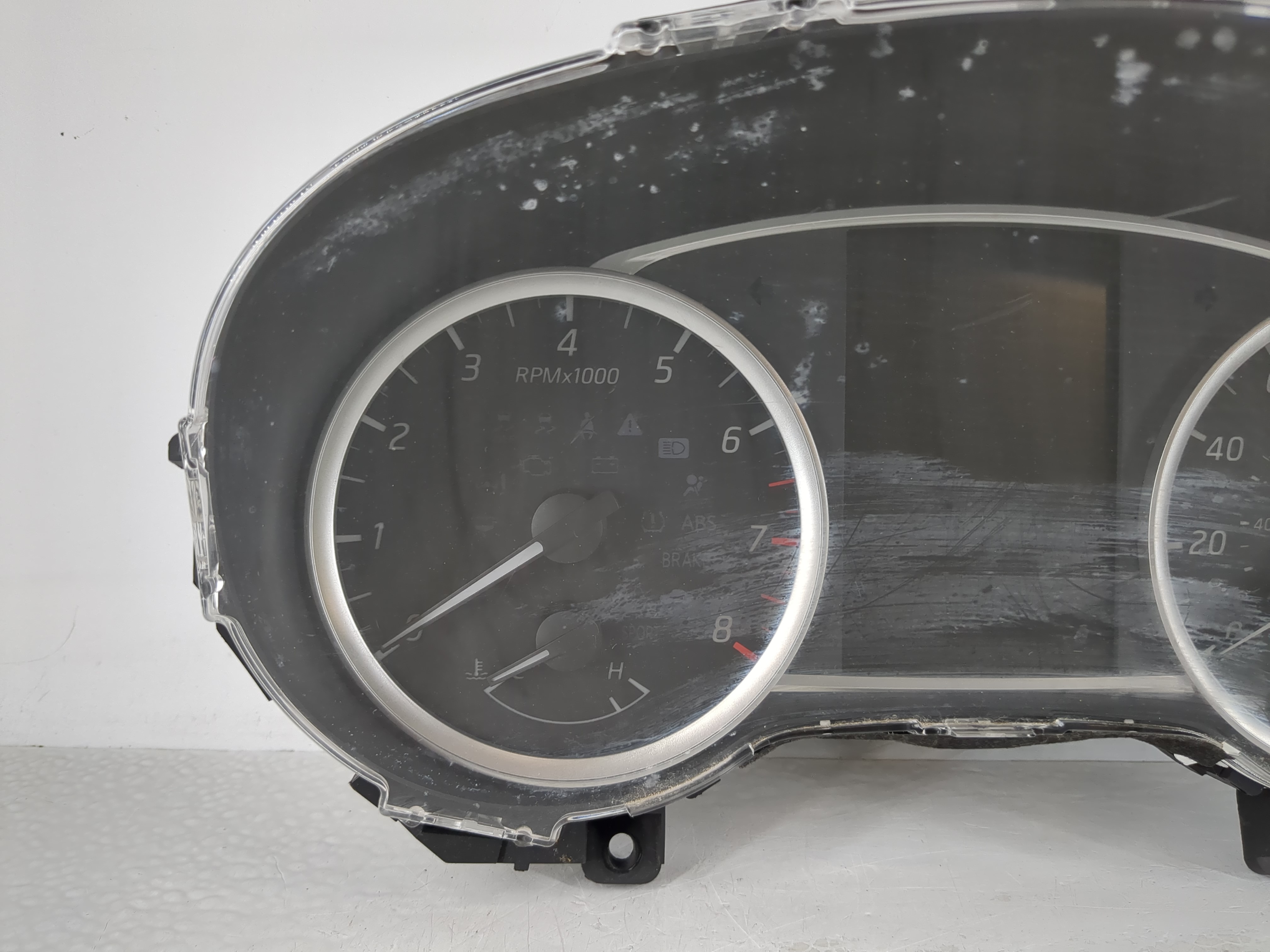 Picture of 2017-2019 Nissan Sentra Speedometer Instrument Cluster Gauges 871326