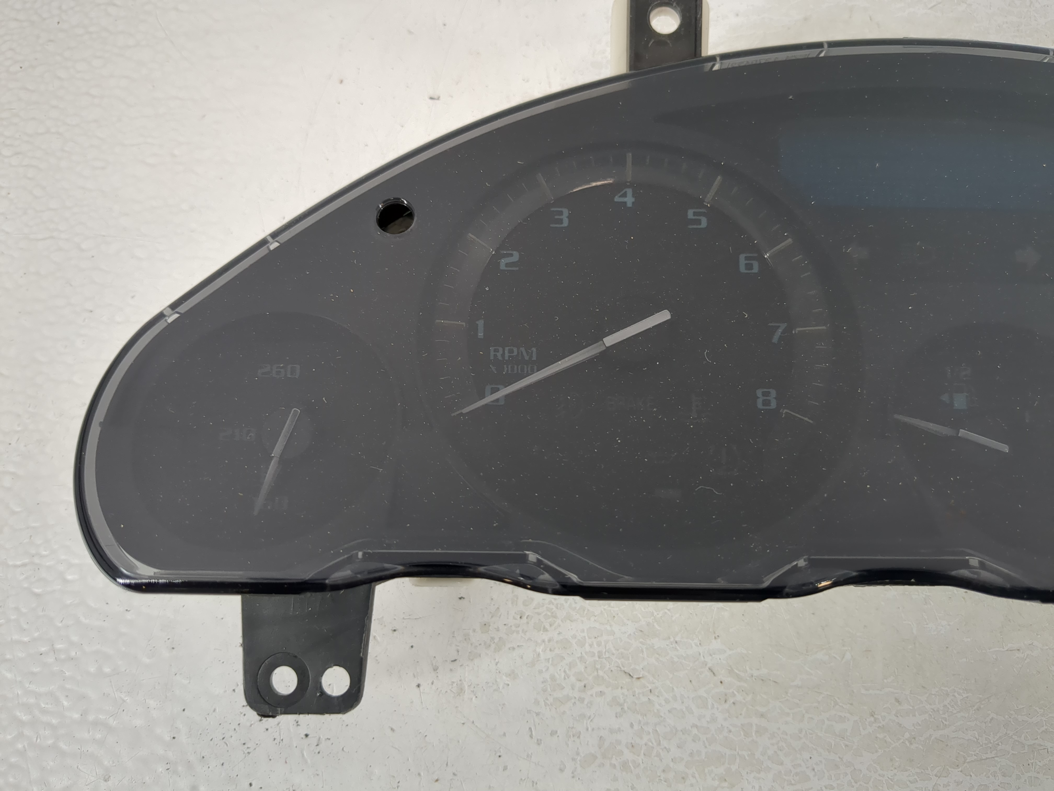 Picture of 2008-2012 Buick Enclave Speedometer Instrument Cluster Gauges 871333