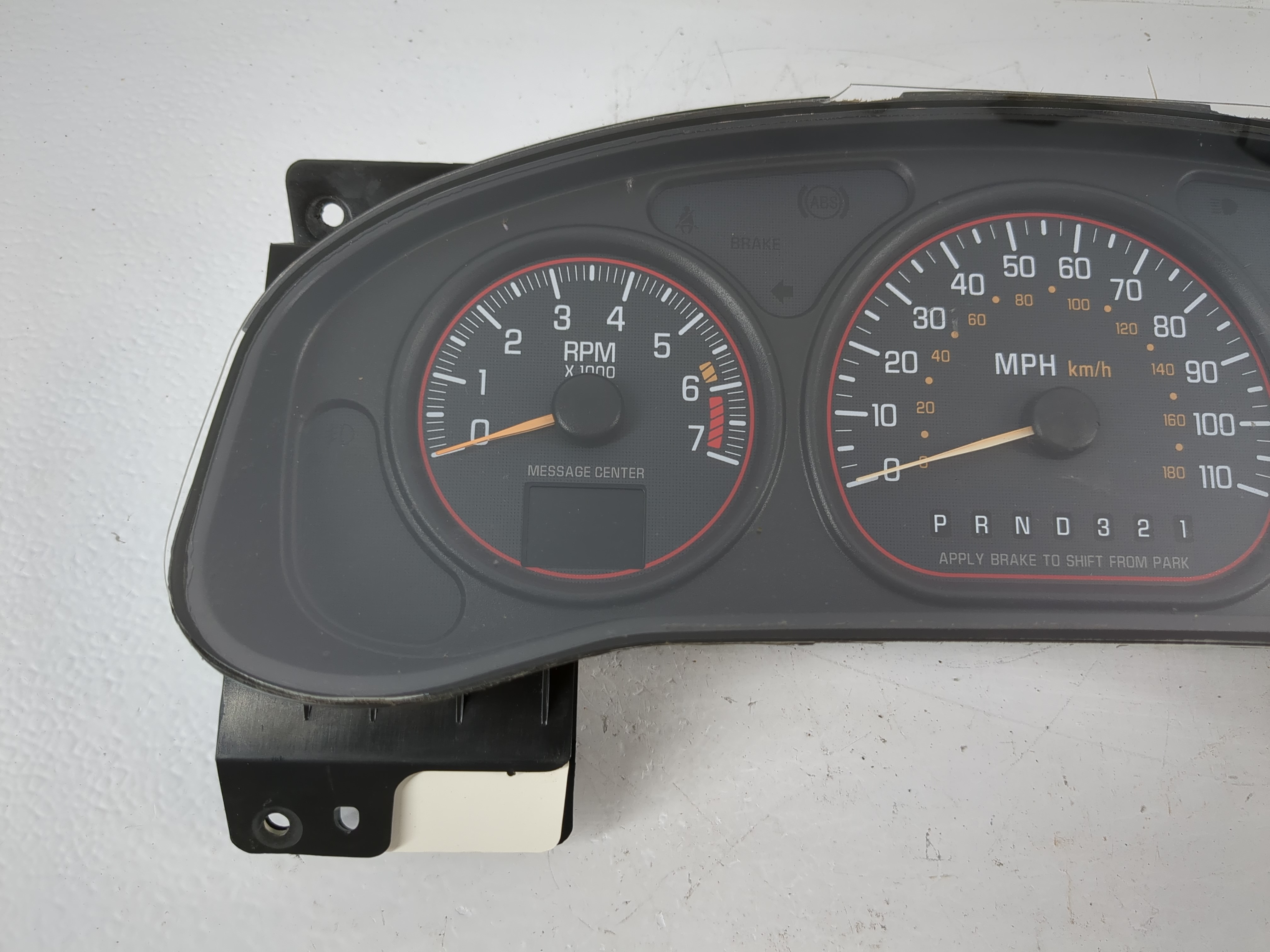 Picture of 2002-2005 Pontiac Montana Speedometer Instrument Cluster Gauges 871541