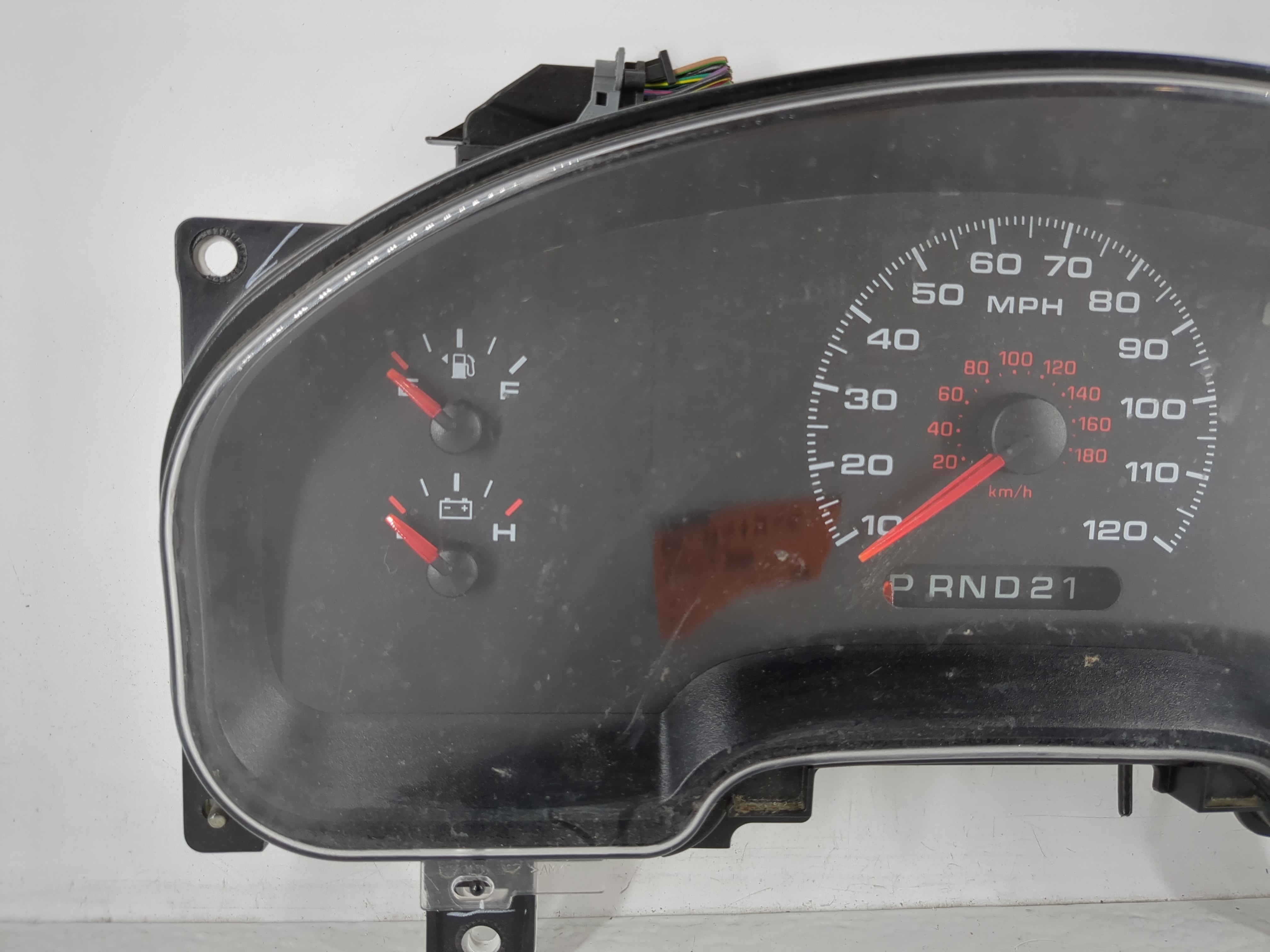 Picture of 2005 Ford F-150 Speedometer Instrument Cluster Gauges 871572