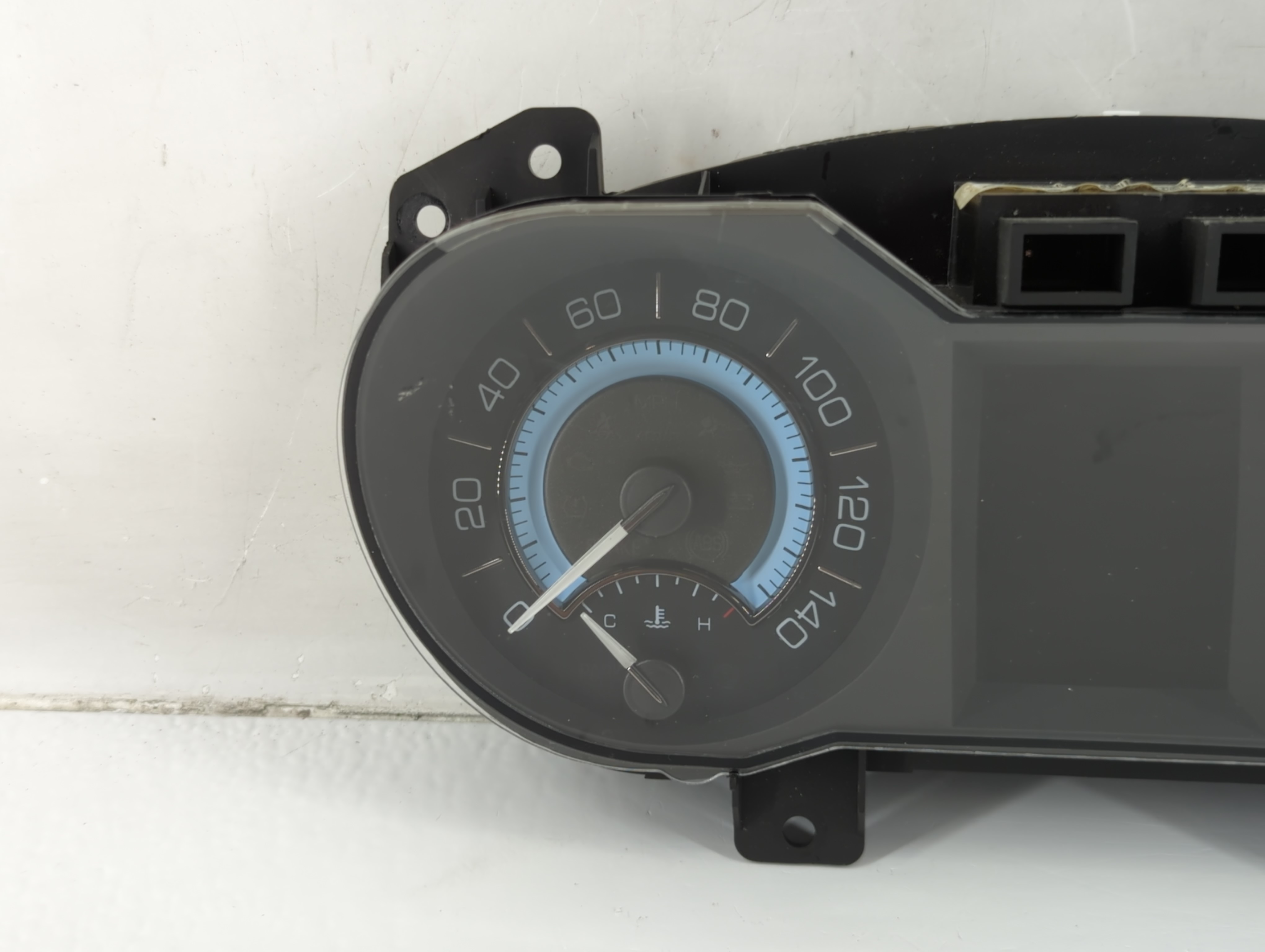 Buick Lacross Speedometer Instrument Cluster Gauges 871656 - Oemusedautoparts1.com
