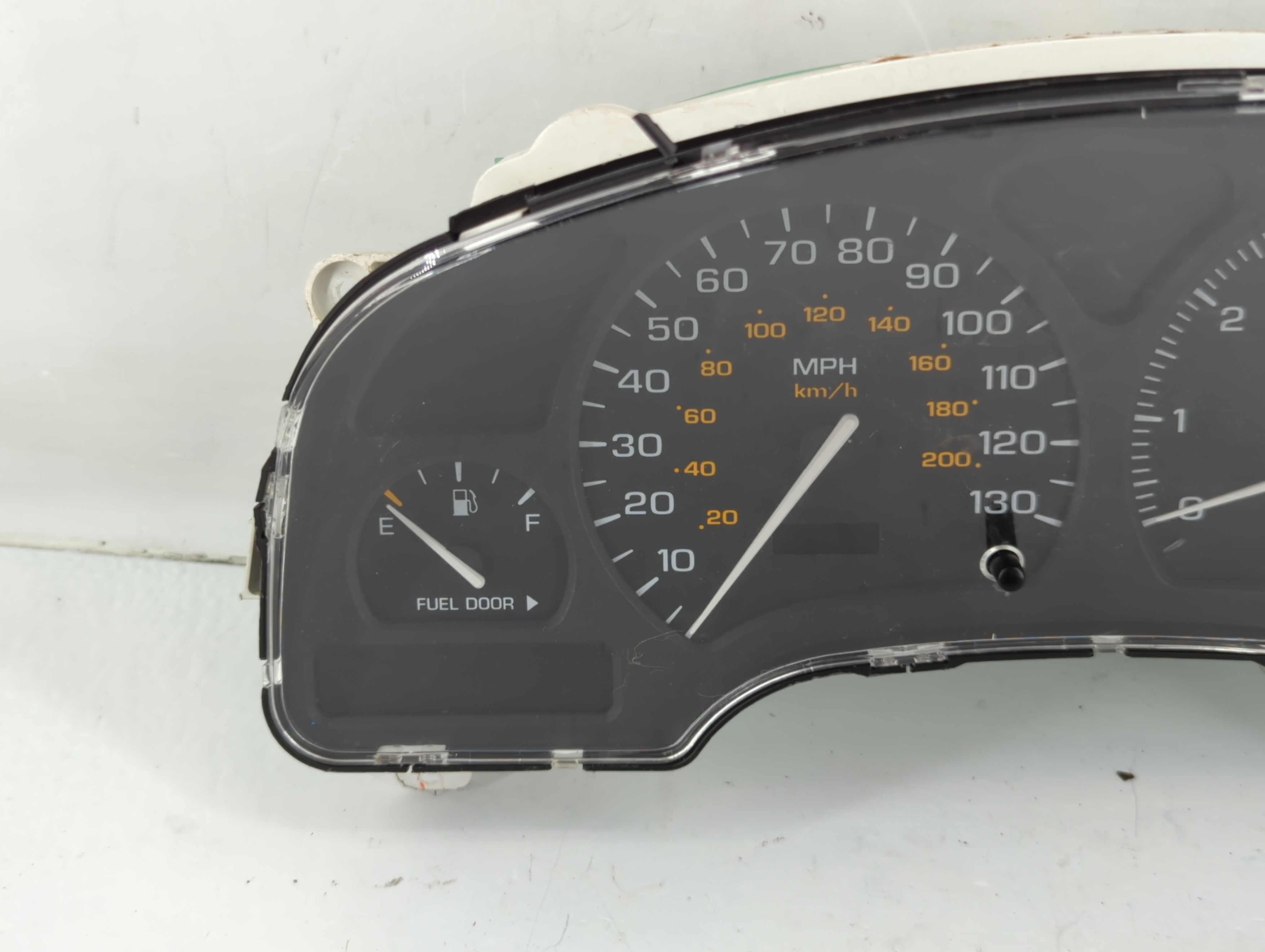 Picture of 2000-2000 Saturn Ls Speedometer Instrument Cluster Gauges 871767