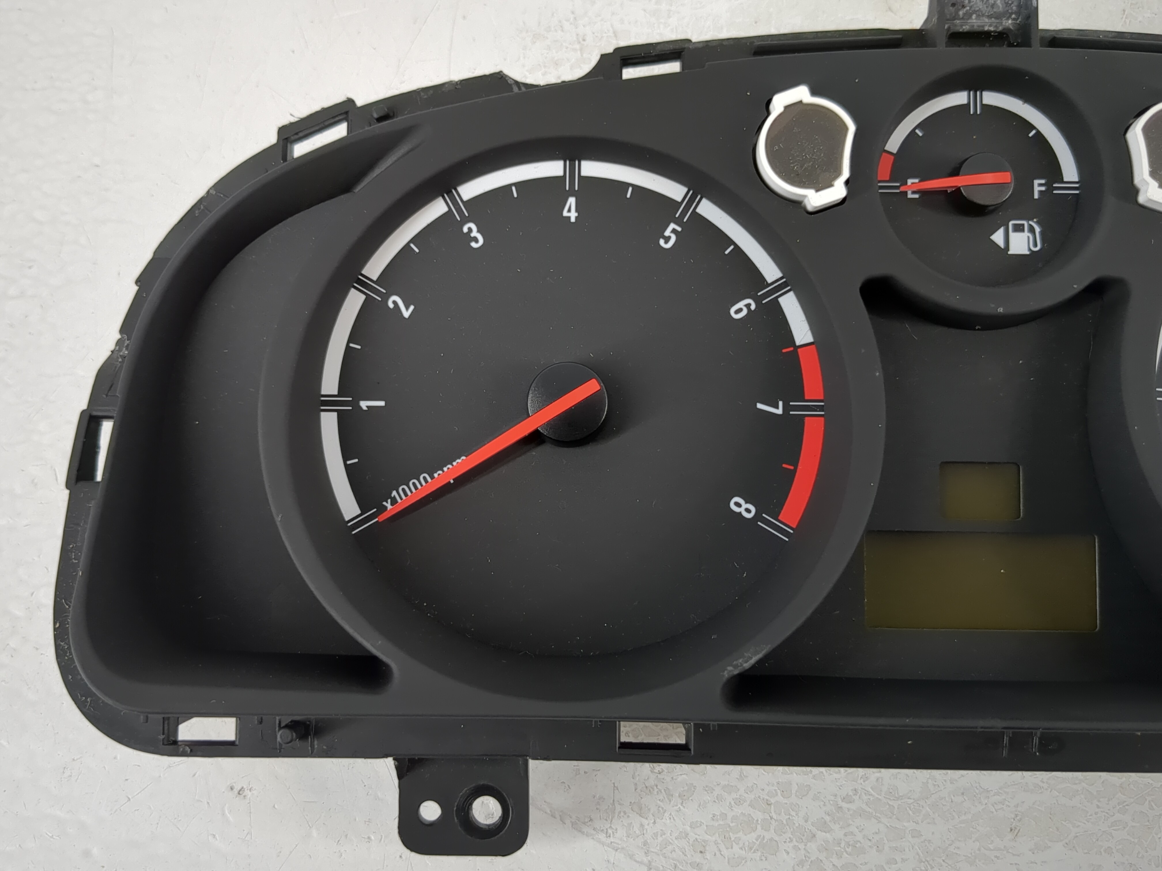 Picture of 2008-2009 Saturn Vue Speedometer Instrument Cluster Gauges 871780