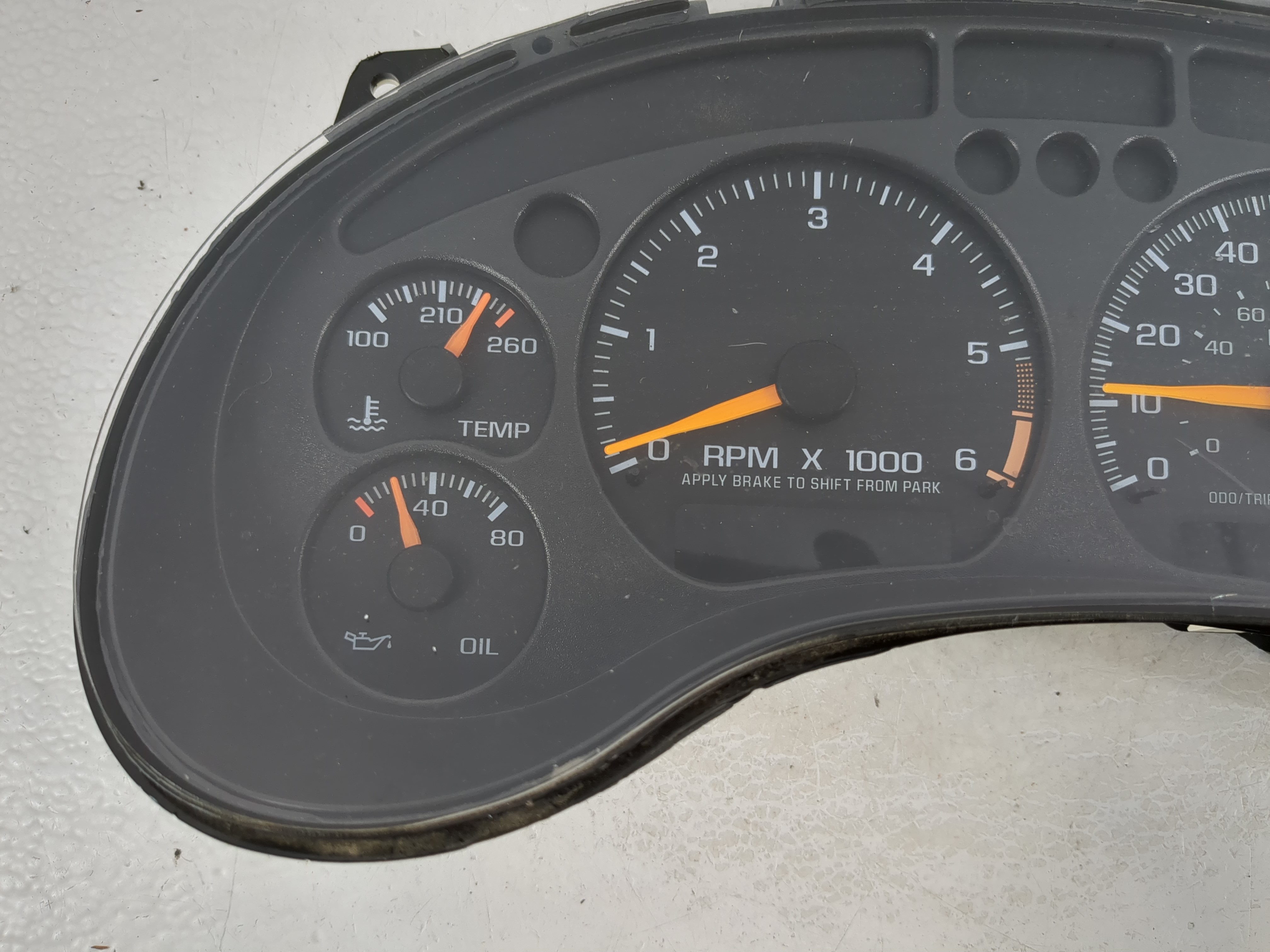 Picture of Gmc Chevrolet Speedometer Instrument Cluster Gauges 871811