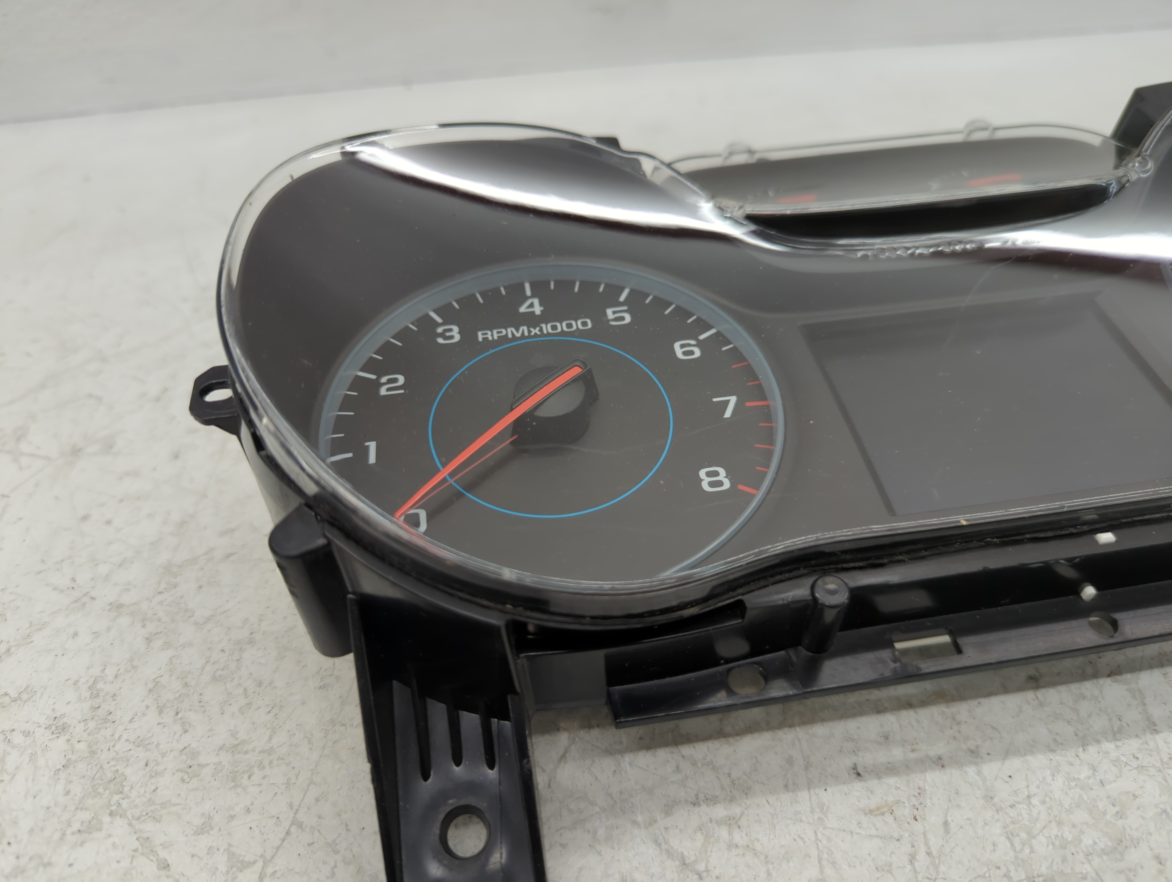 Picture of 2018-2018 Chevrolet Cruze Speedometer Instrument Cluster Gauges 871887