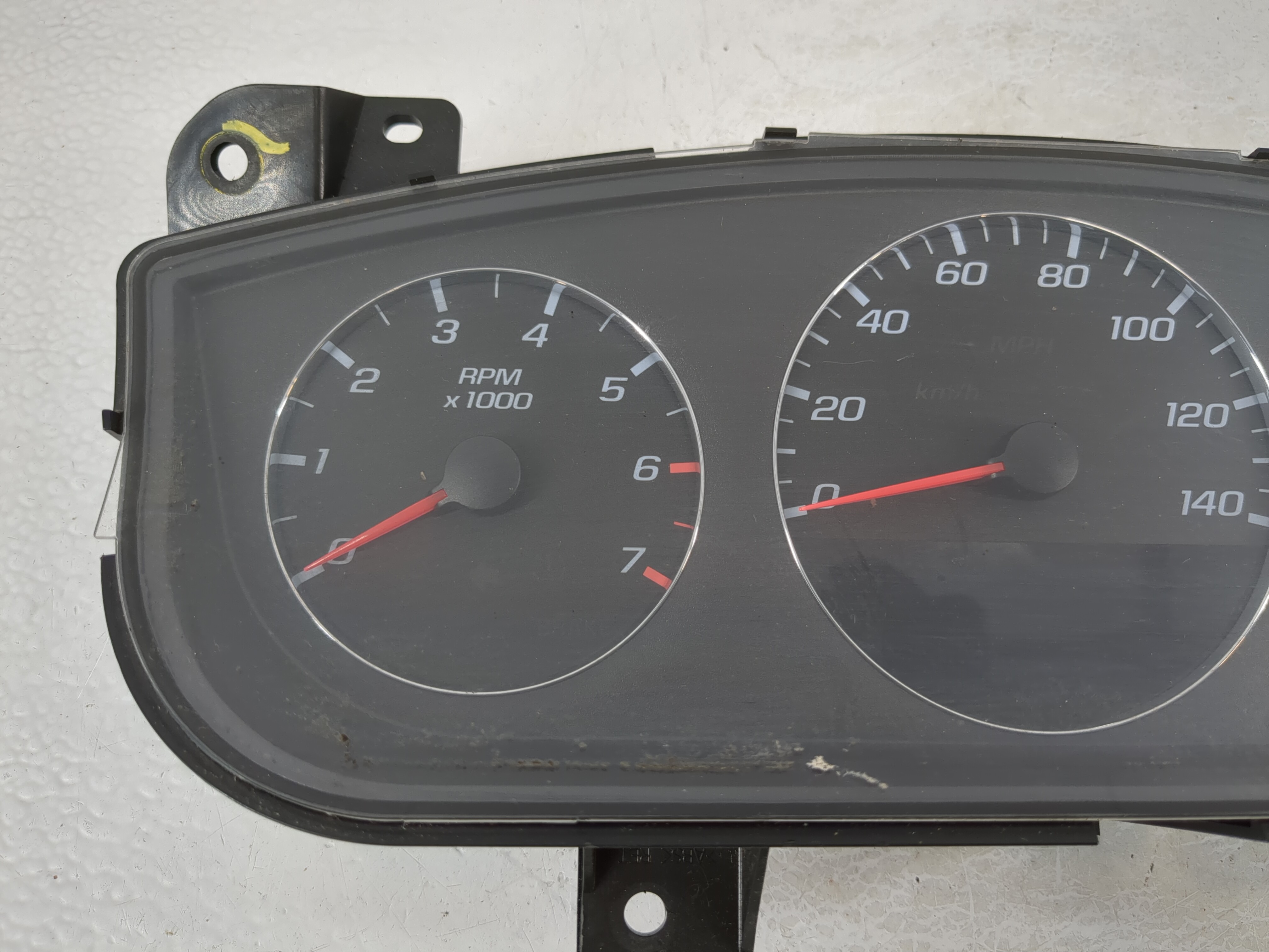 Picture of 2006 Chevrolet Impala Speedometer Instrument Cluster Gauges 871940