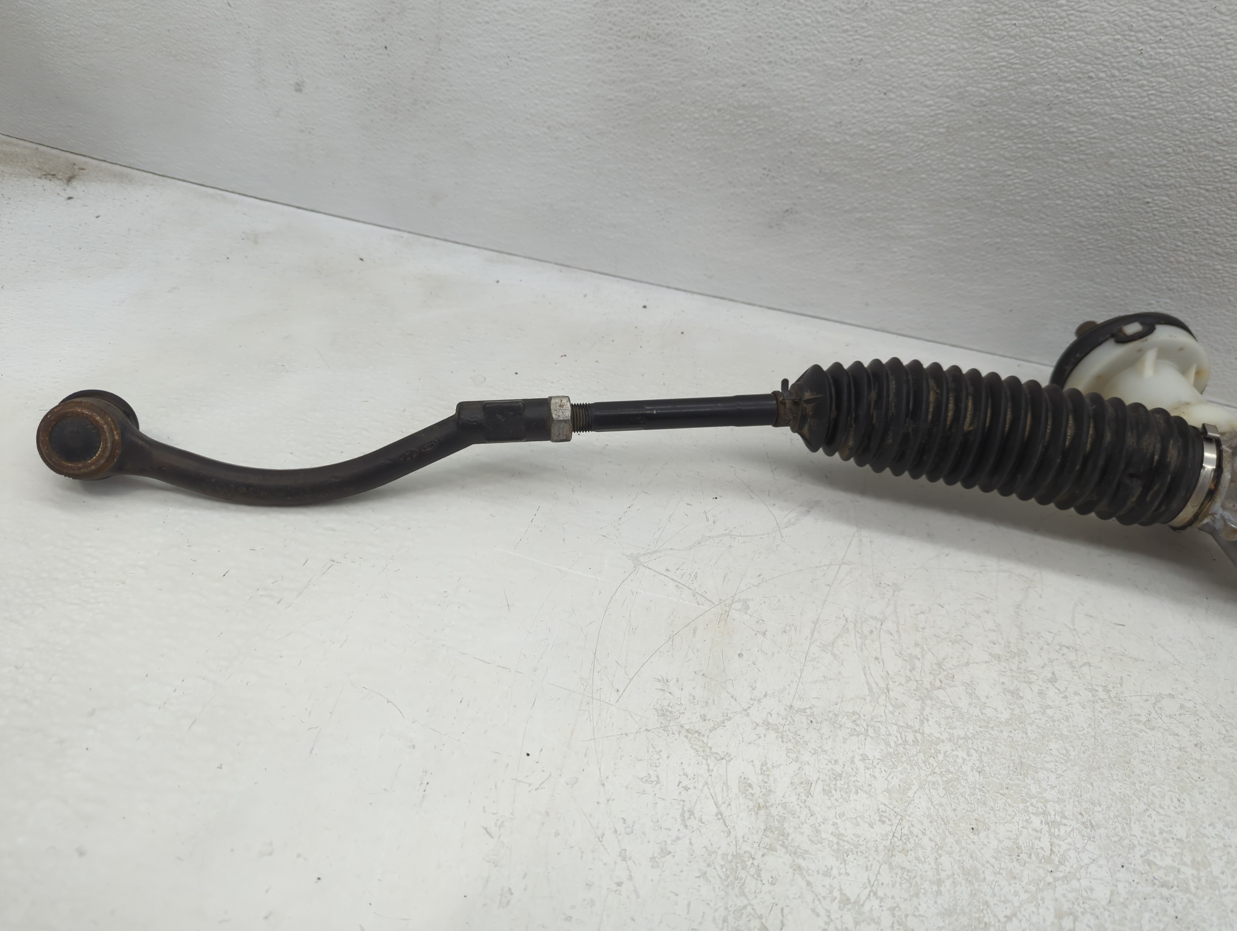 Picture of 2011-2013 Hyundai Elantra Steering Gear Rack And Pinion 872478