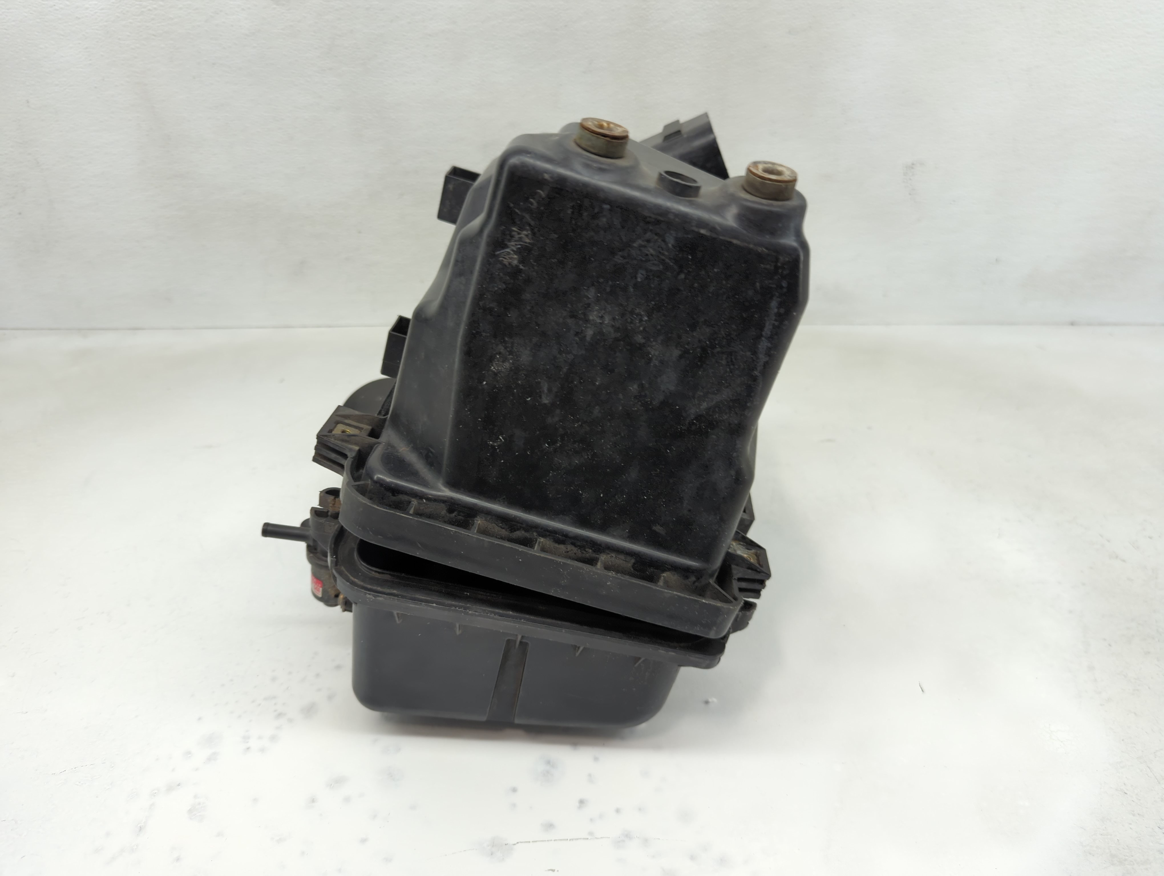 Picture of 2002-2003 Toyota Camry Air Cleaner Intake-duct Hose Tube 873520