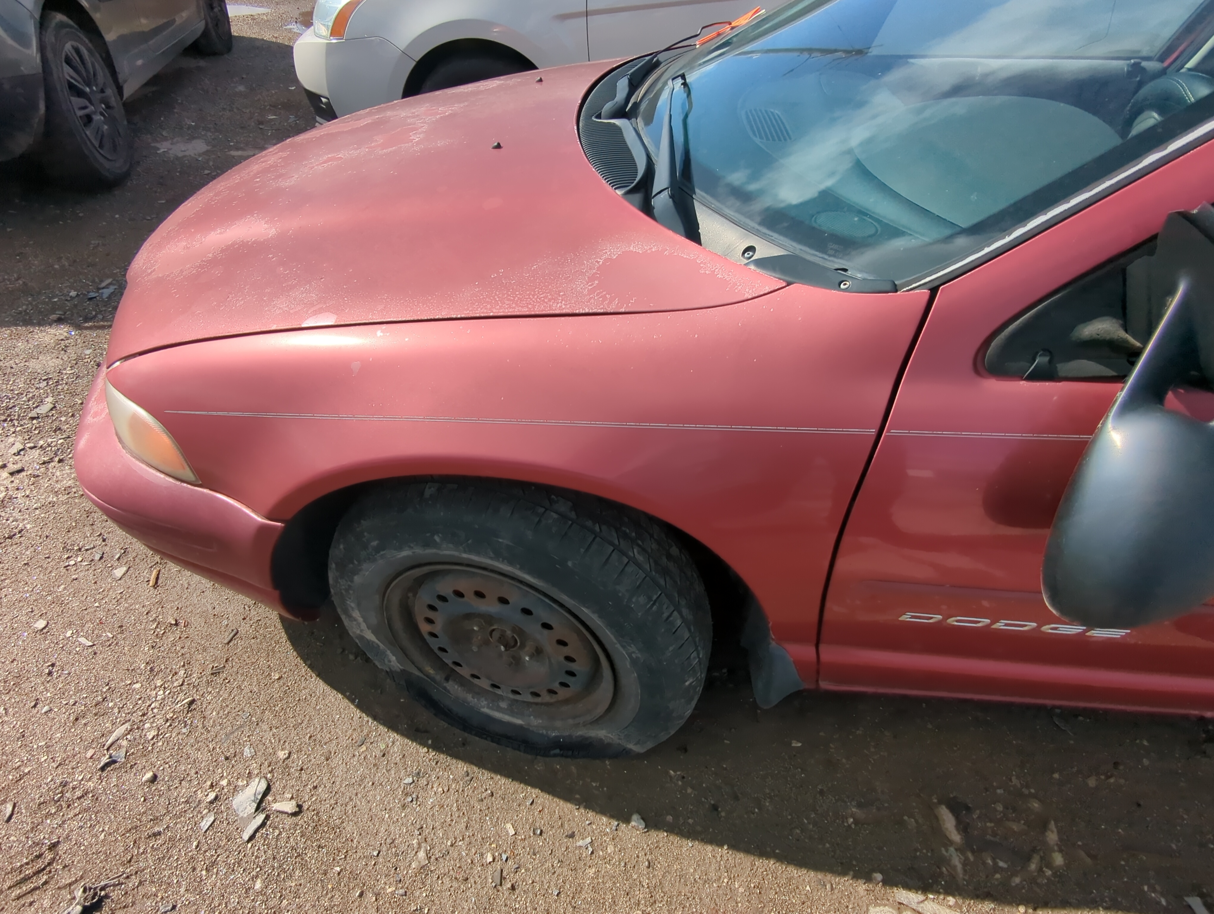 Picture of 1995-2000 Dodge Stratus Driver Fender 873708