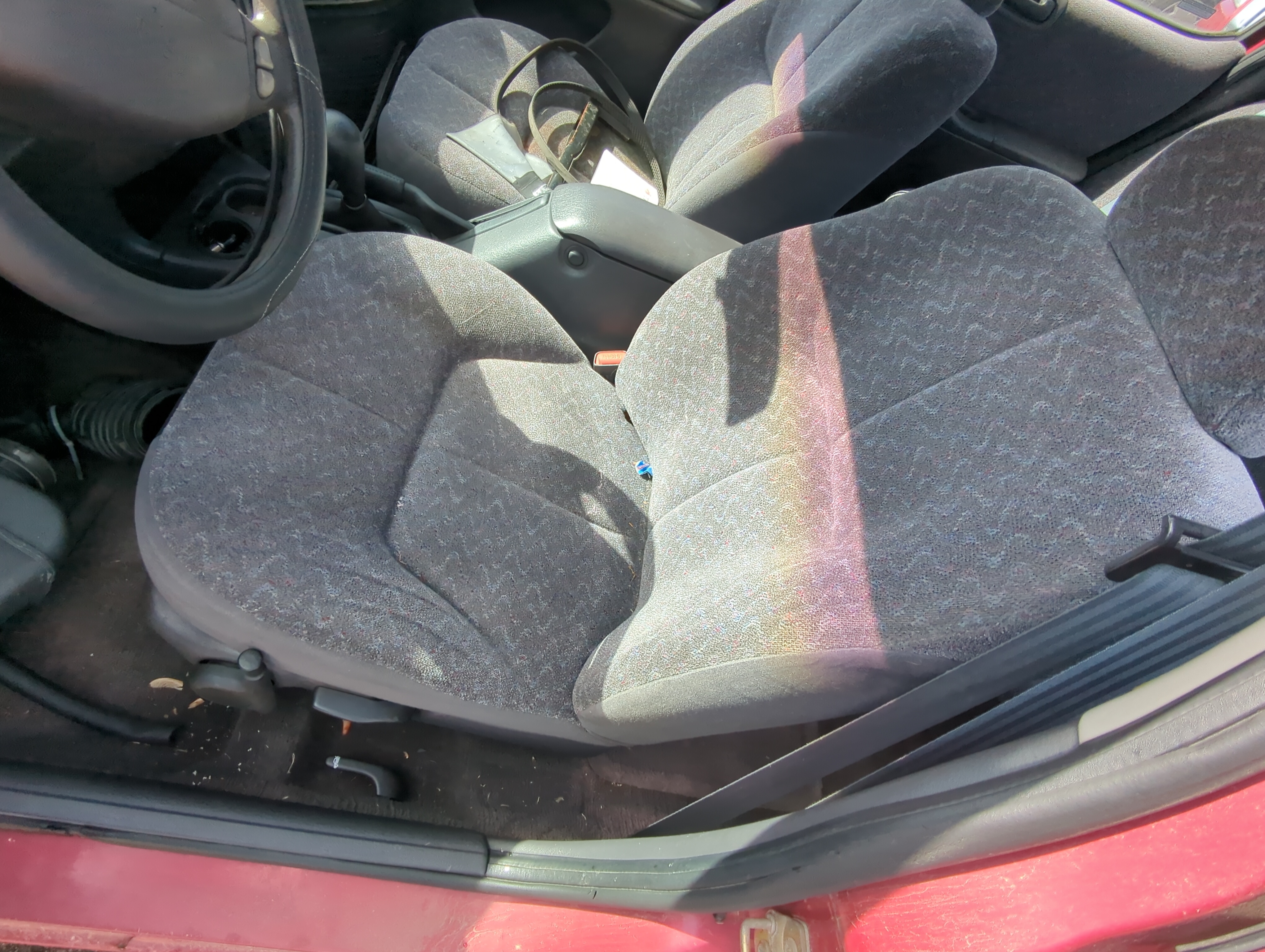 Picture of 1998 Dodge Stratus Driver Front Seat Oem 873794