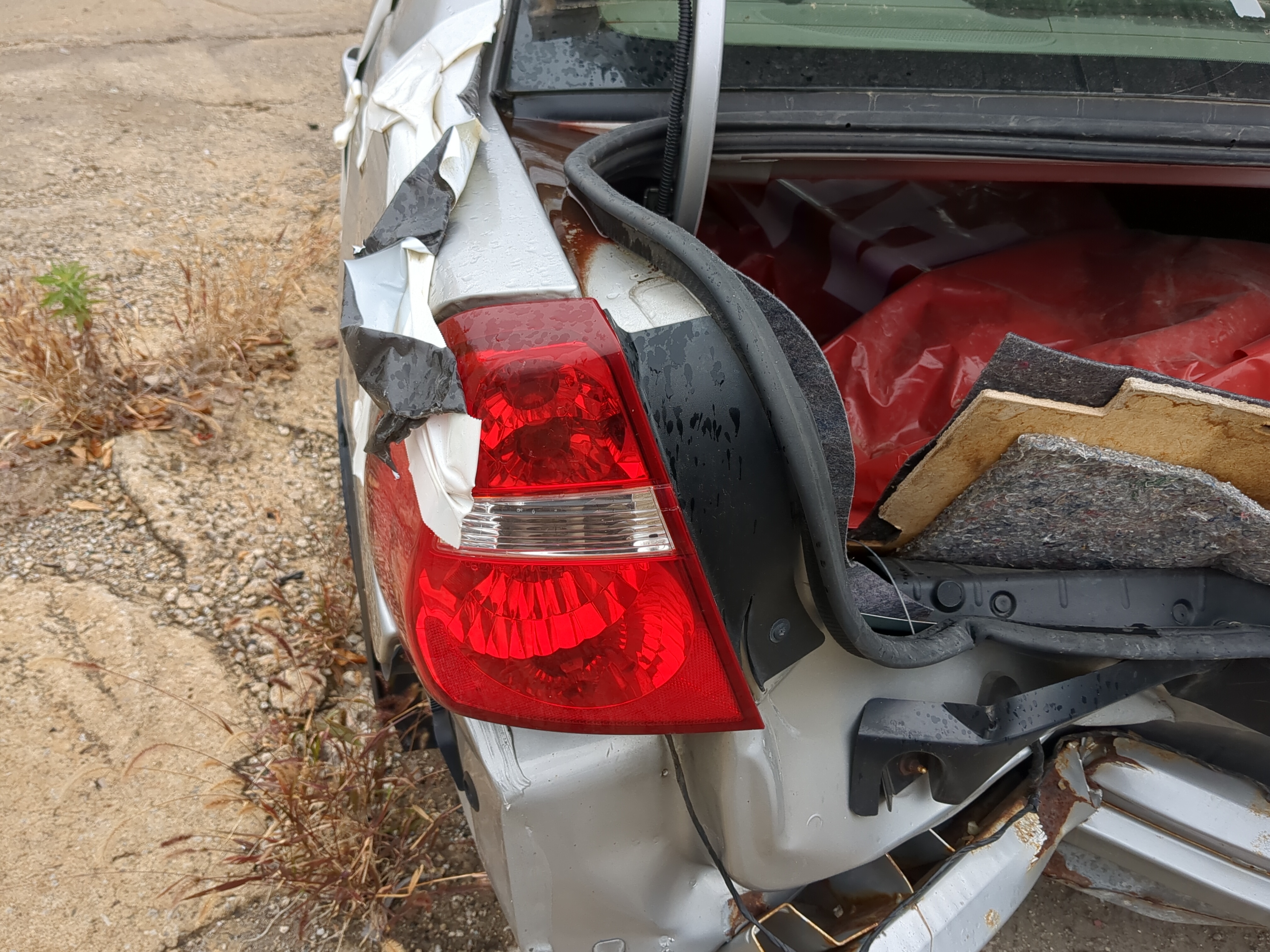 Picture of 2004-2008 Chevrolet Malibu Driver Left Side Tail Light Taillight Oem 873998