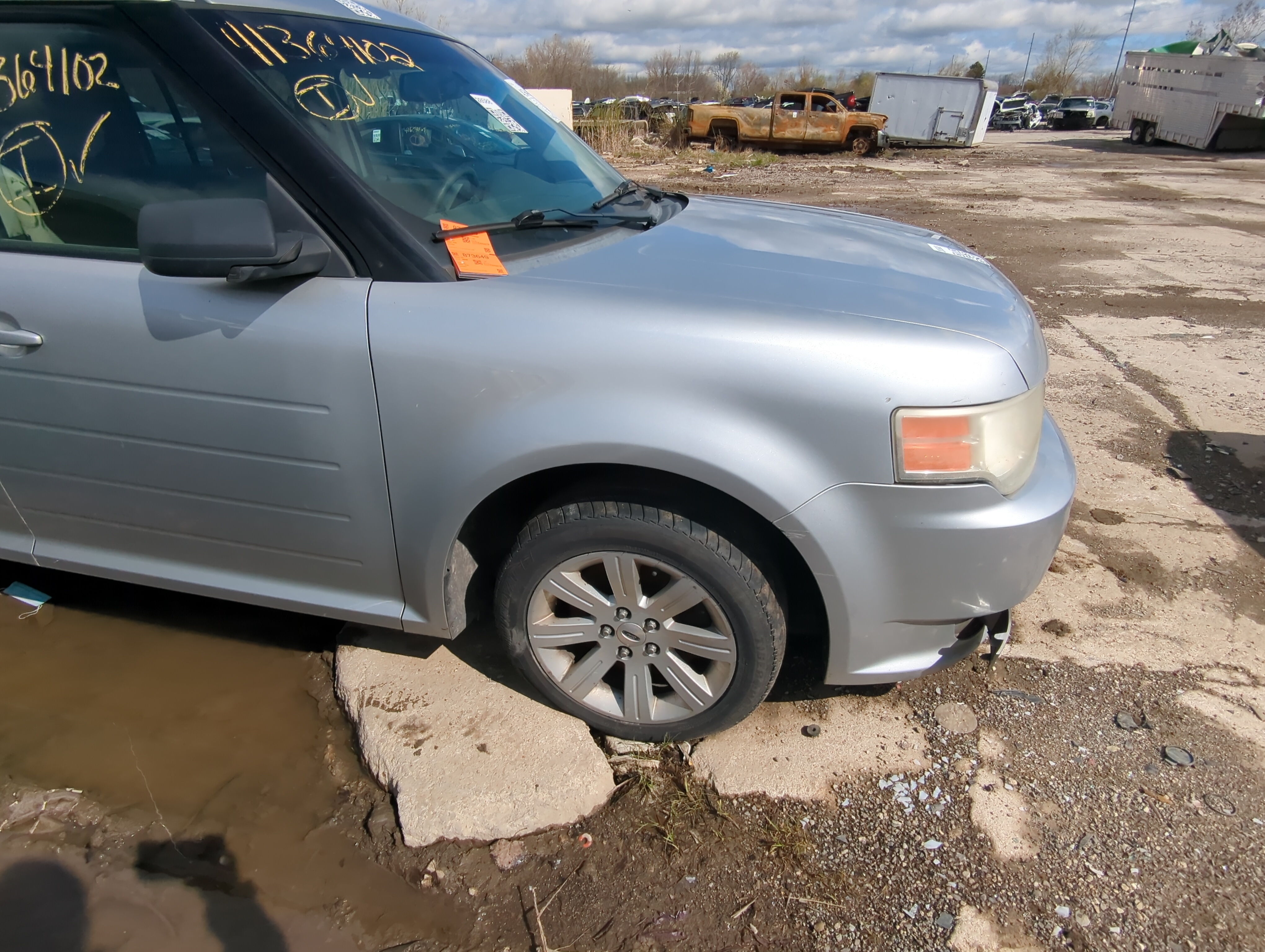 Picture of 2009-2019 Ford Flex Passenger Fender 874060