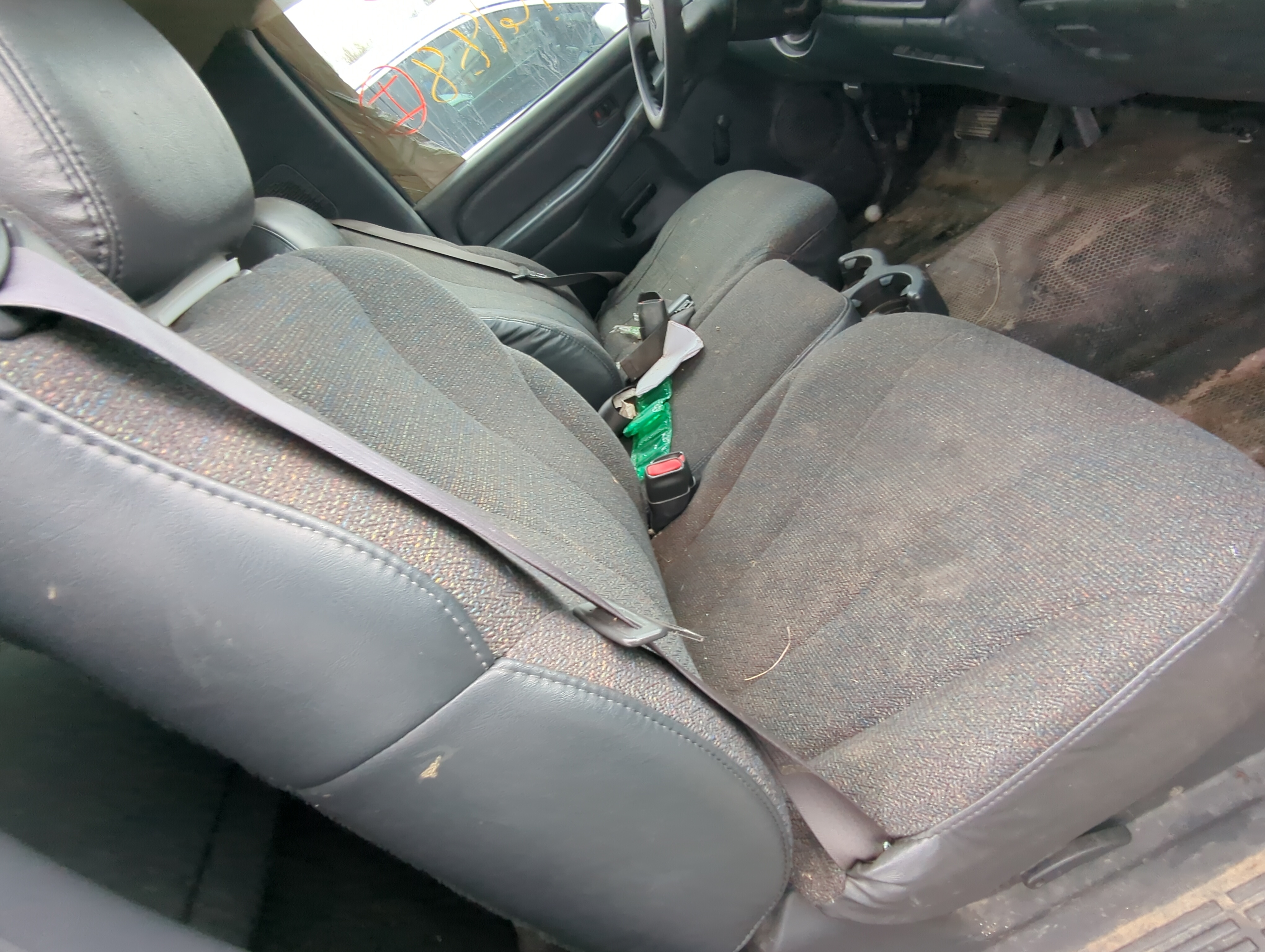 2001 Chevrolet Silverado 1500 Pickup Passenger Front Seat Oem 874285 - Oemusedautoparts1.com