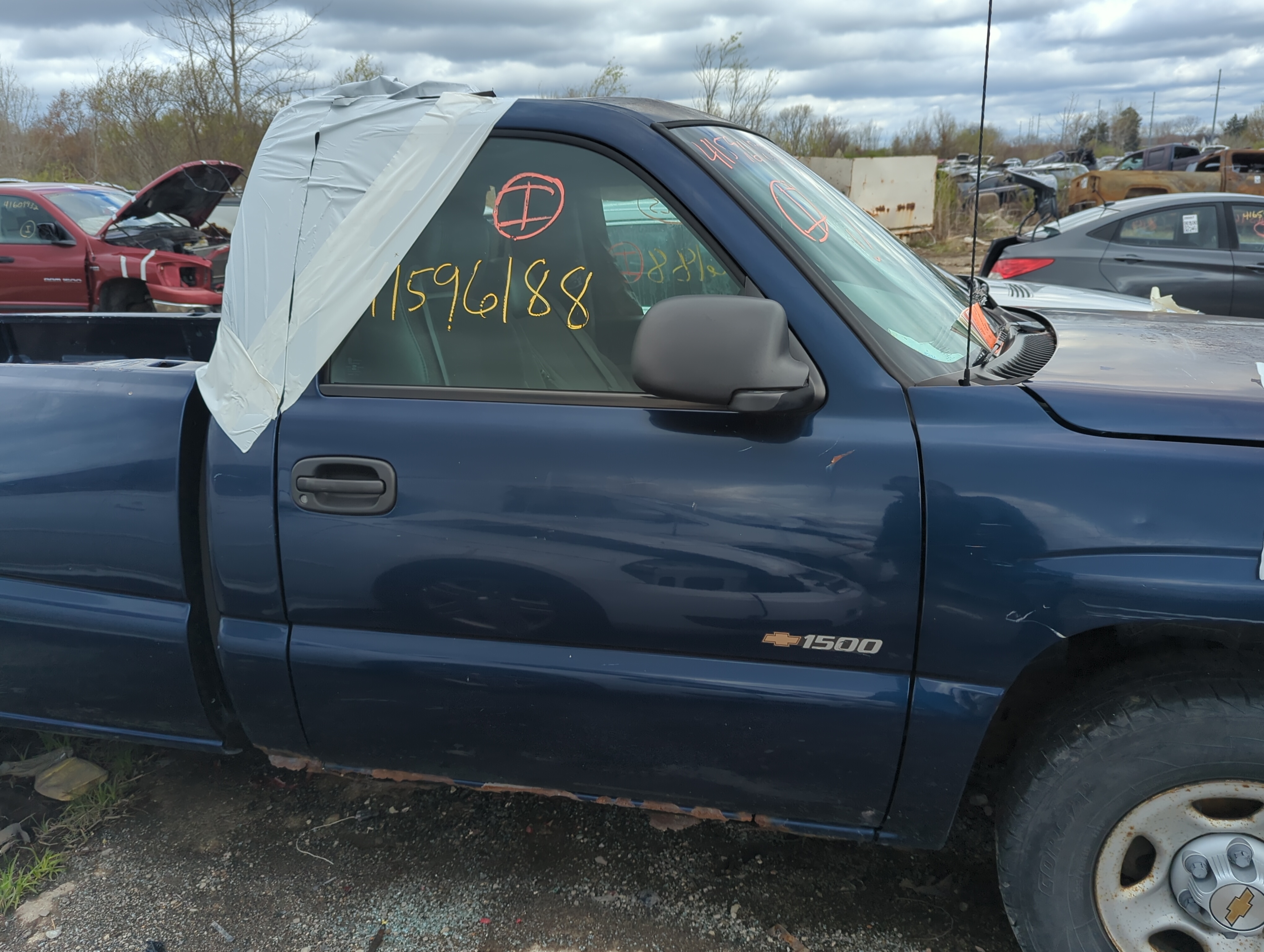 Chevrolet Silverado 1500 Pickup Passenger Front Door Oem 874304 - Oemusedautoparts1.com