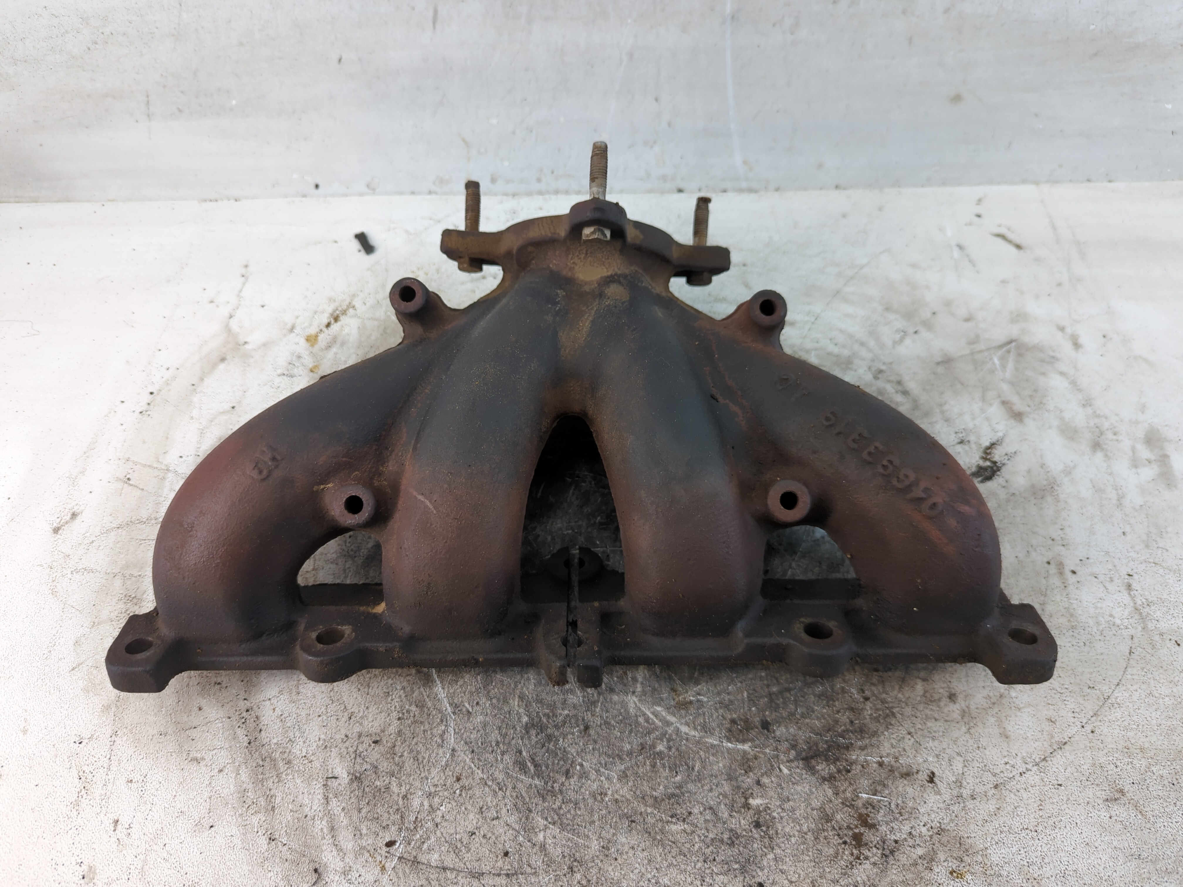 Picture of 2009-2010 Hyundai Sonata Turbocharger Exhaust Manifold With Turbo Charger 874332