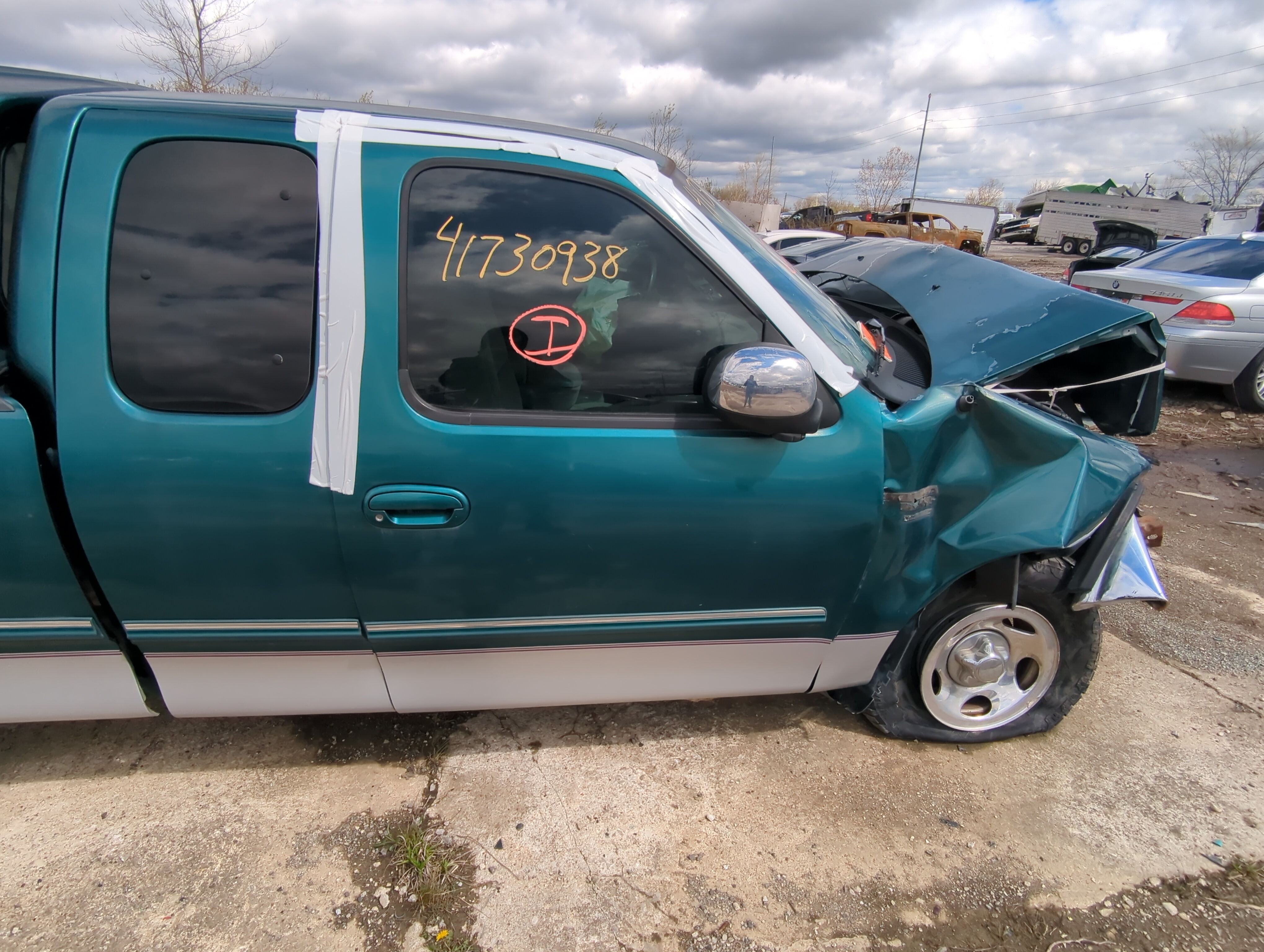 Ford Ford F150 Pickup Passenger Front Door Oem 874407 - Oemusedautoparts1.com