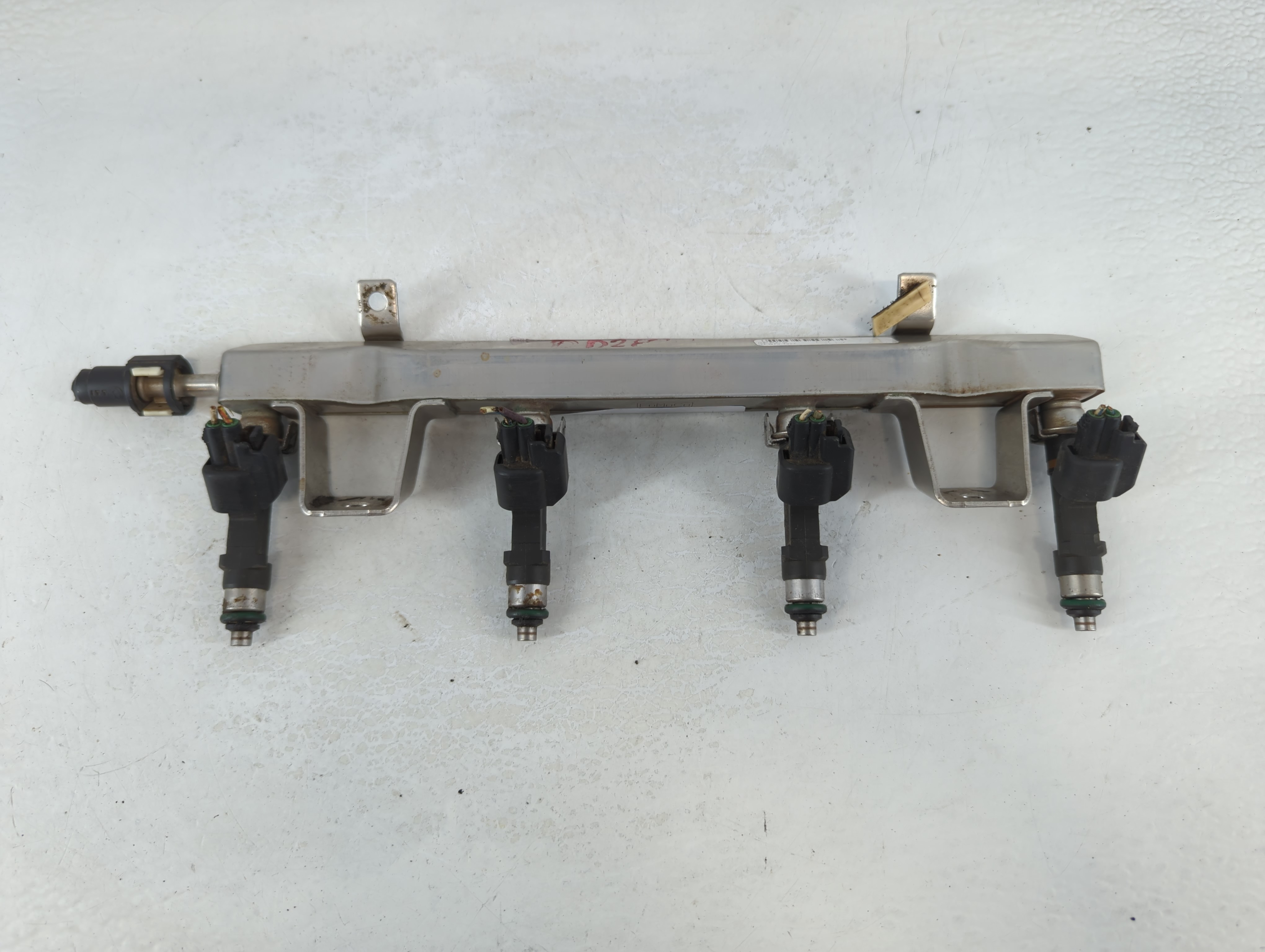 2006 Ford Fusion Fuel Injector 874508 - Oemusedautoparts1.com