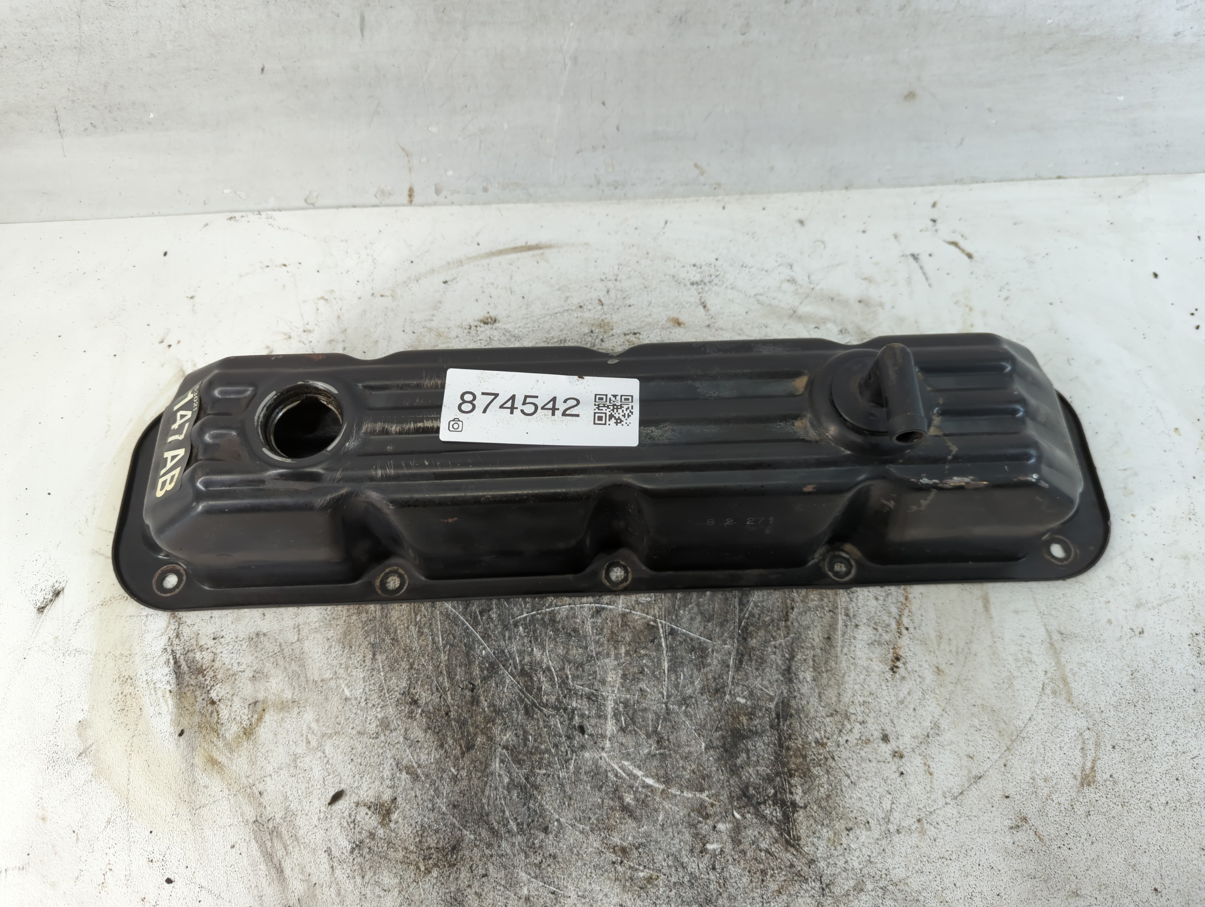 1998 Dodge Durango Driver Left Cylinder Head Valve Cover 874542 - Oemusedautoparts1.com